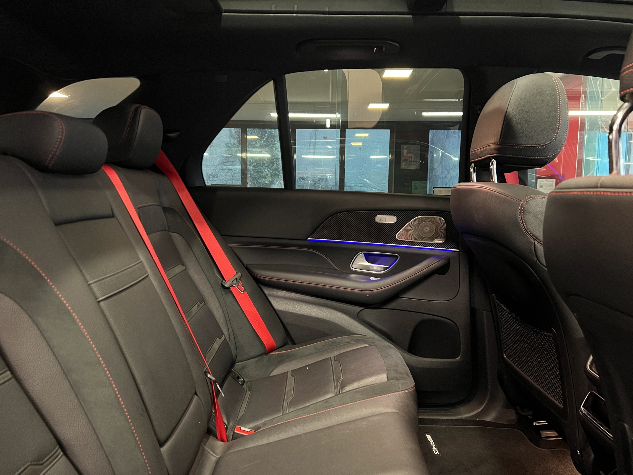 listing desktop thumbnail image 11