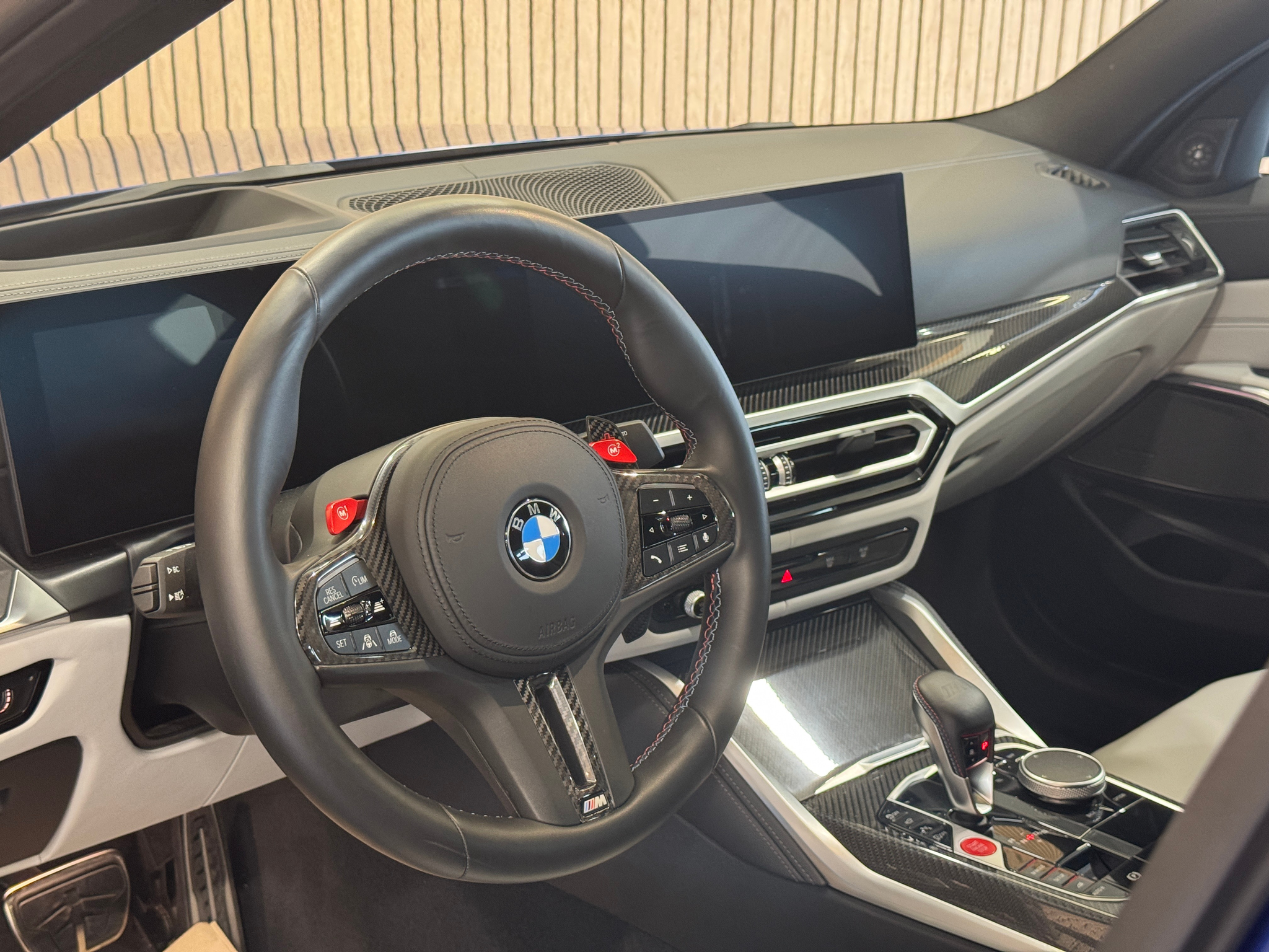 listing desktop thumbnail image 18