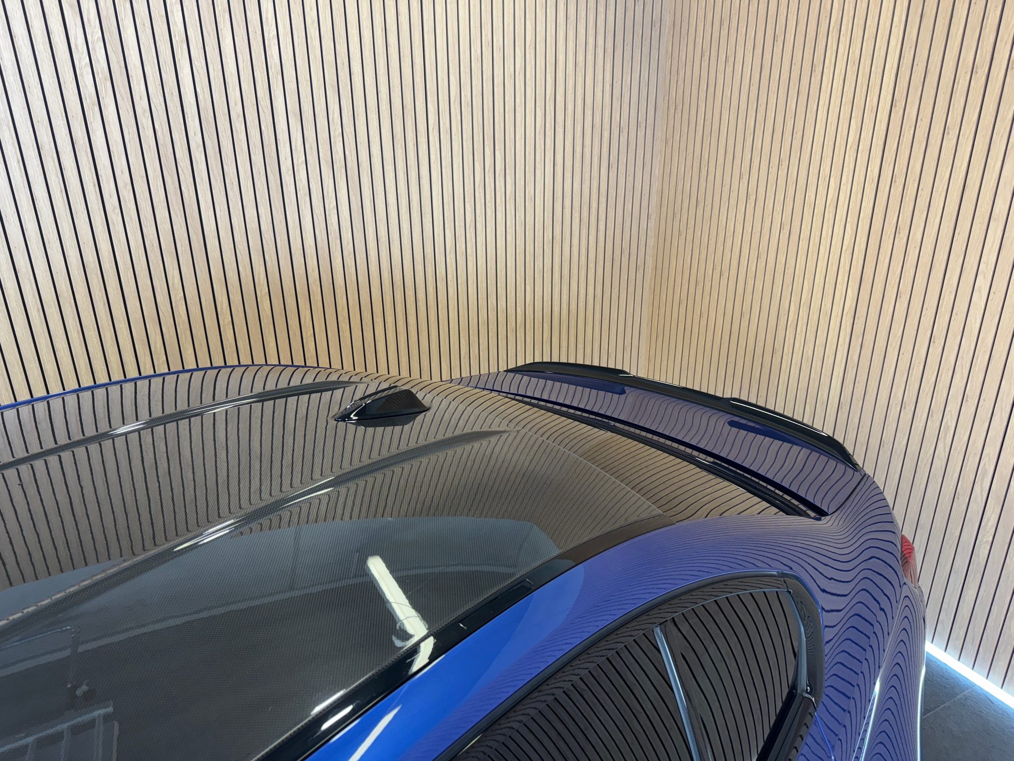 listing desktop thumbnail image 4