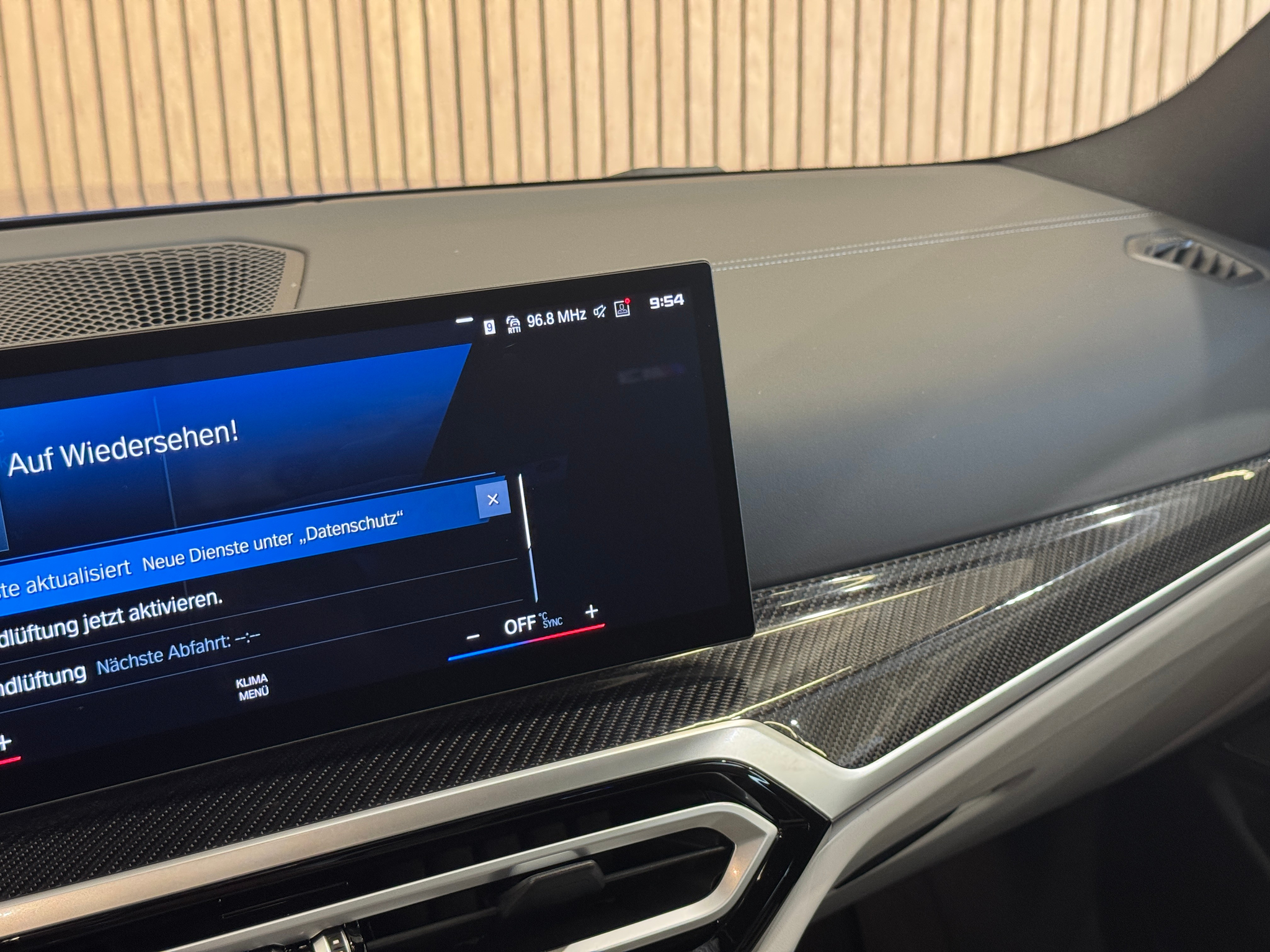 listing desktop thumbnail image 17