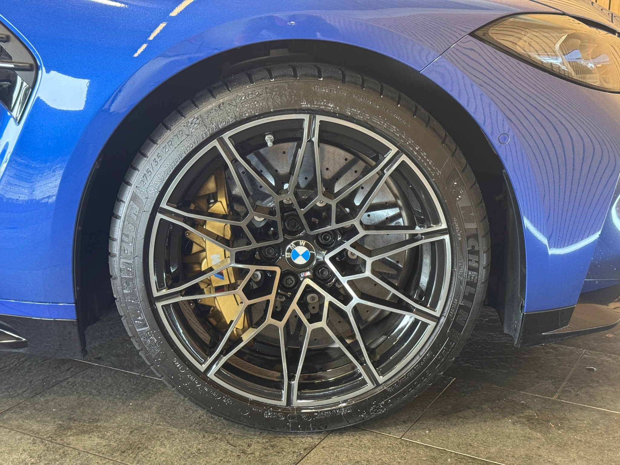 listing desktop thumbnail image 8