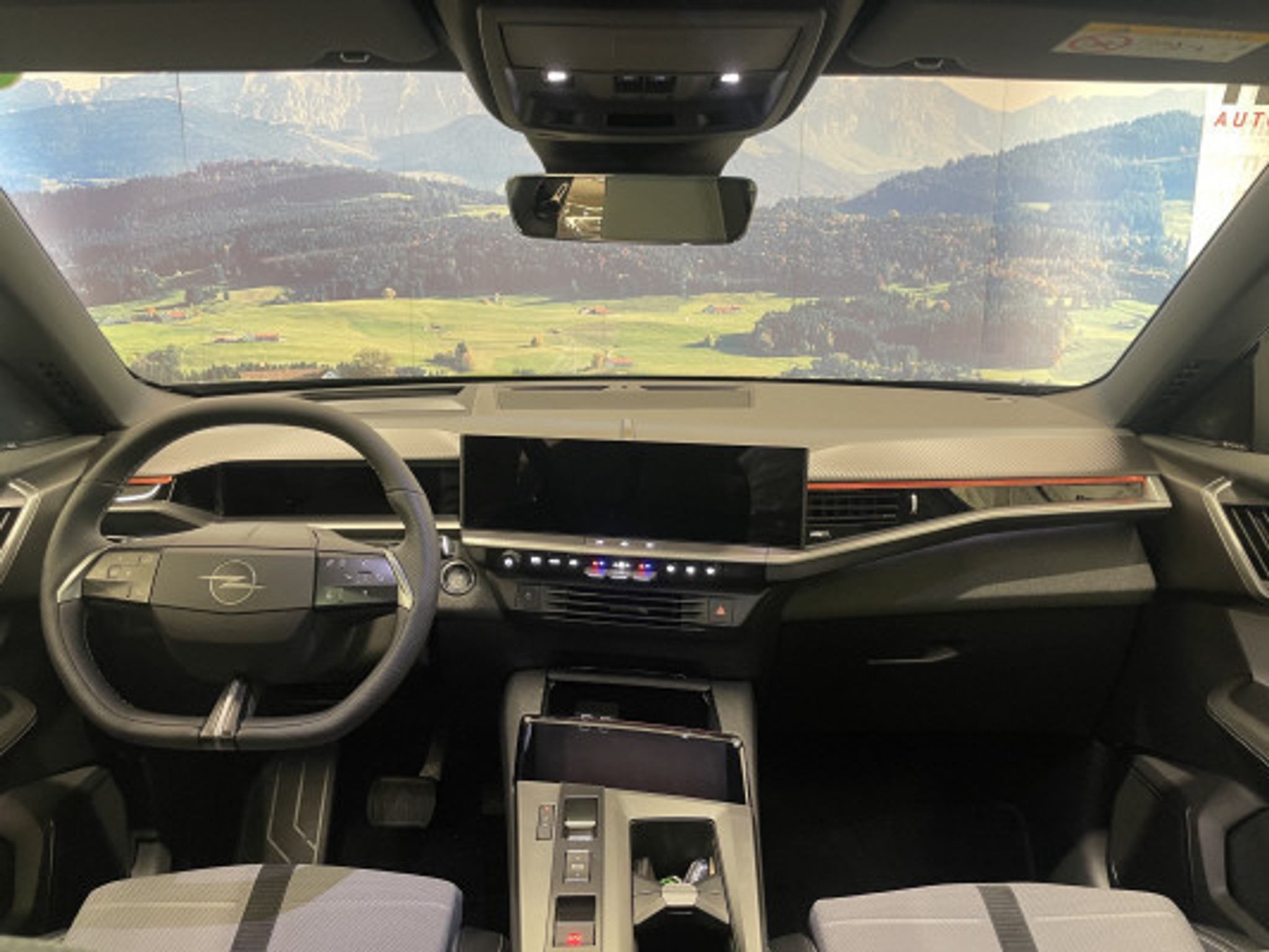 listing desktop thumbnail image 5