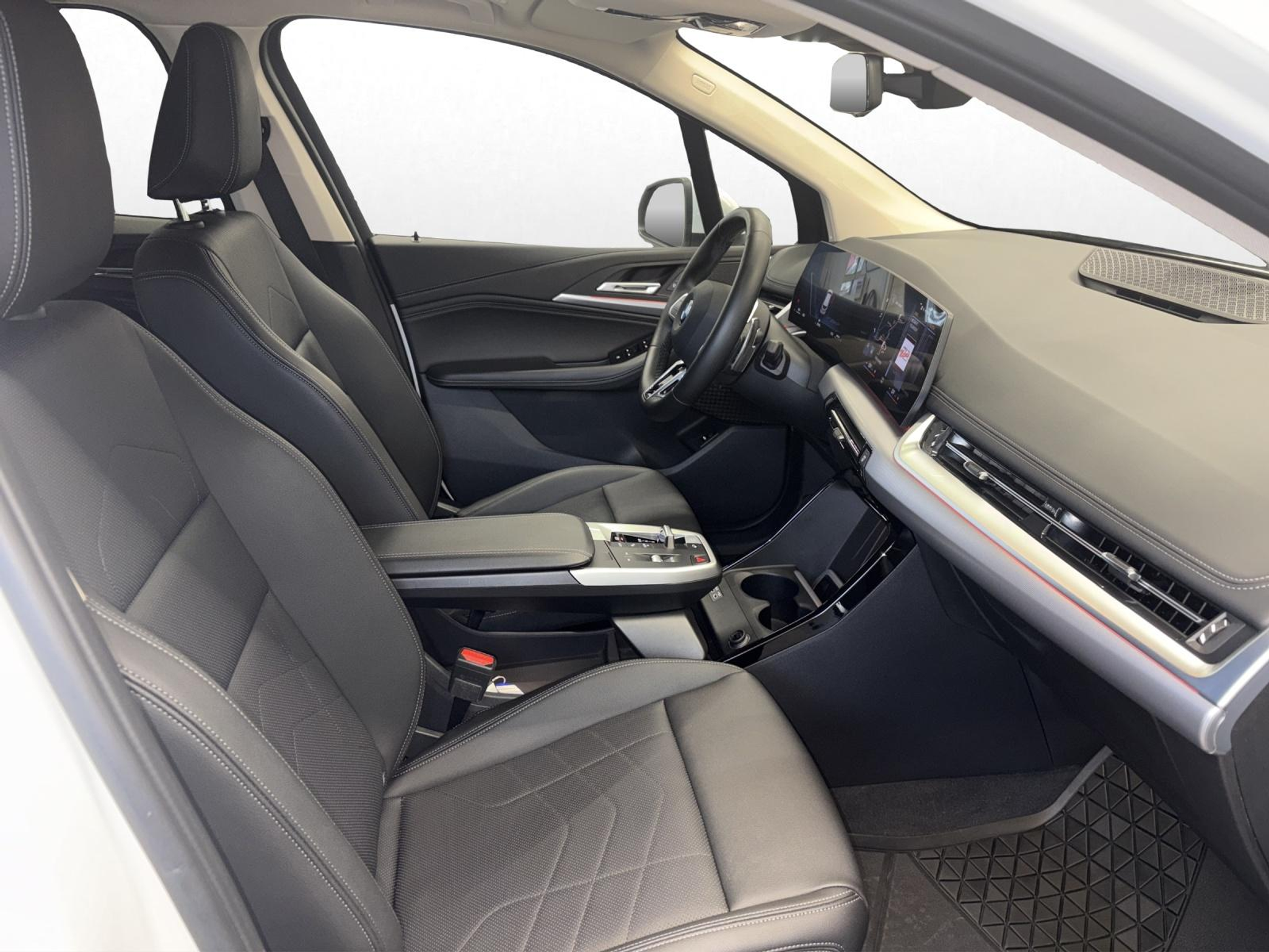 listing desktop thumbnail image 14