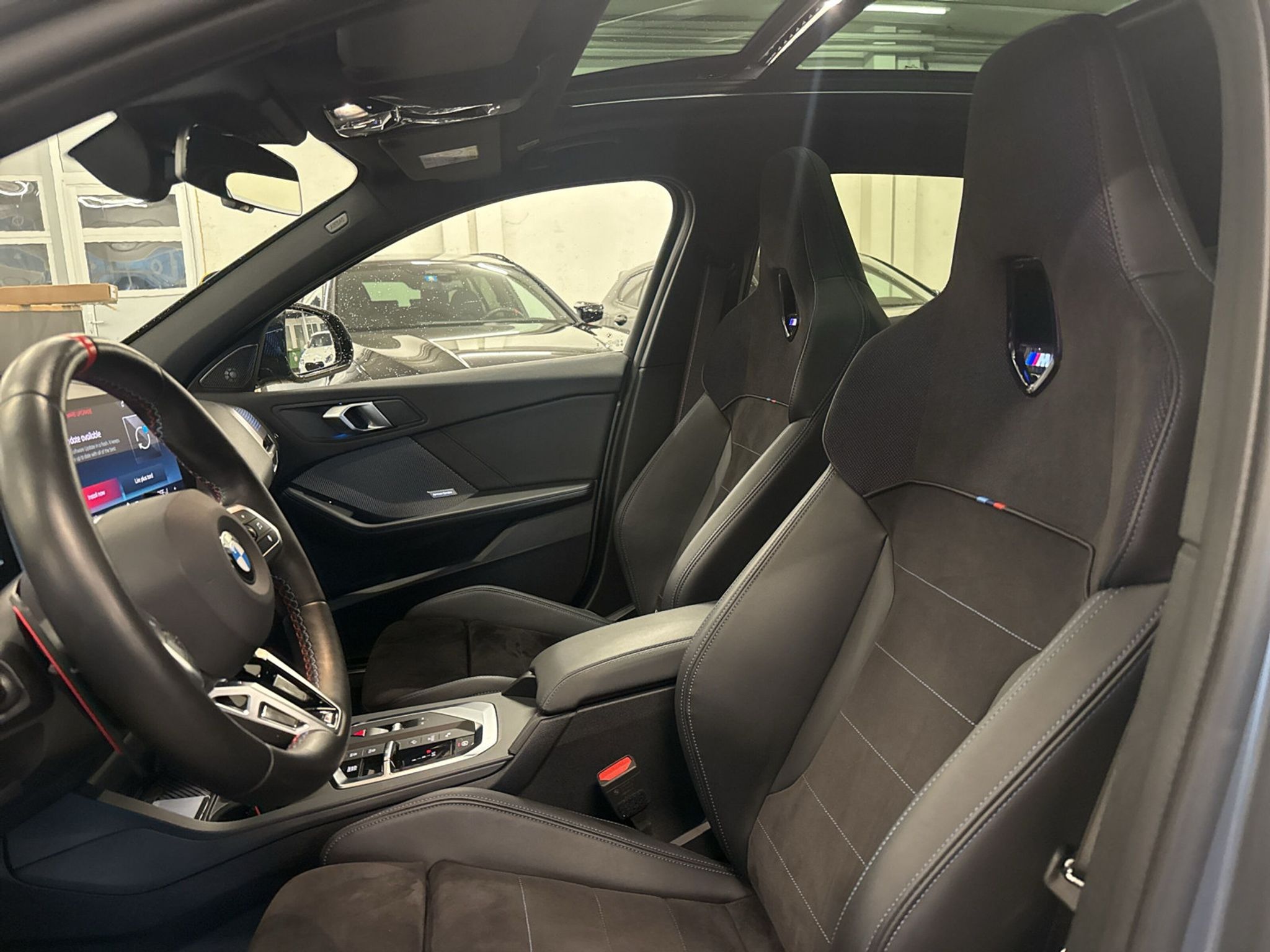 listing desktop thumbnail image 9