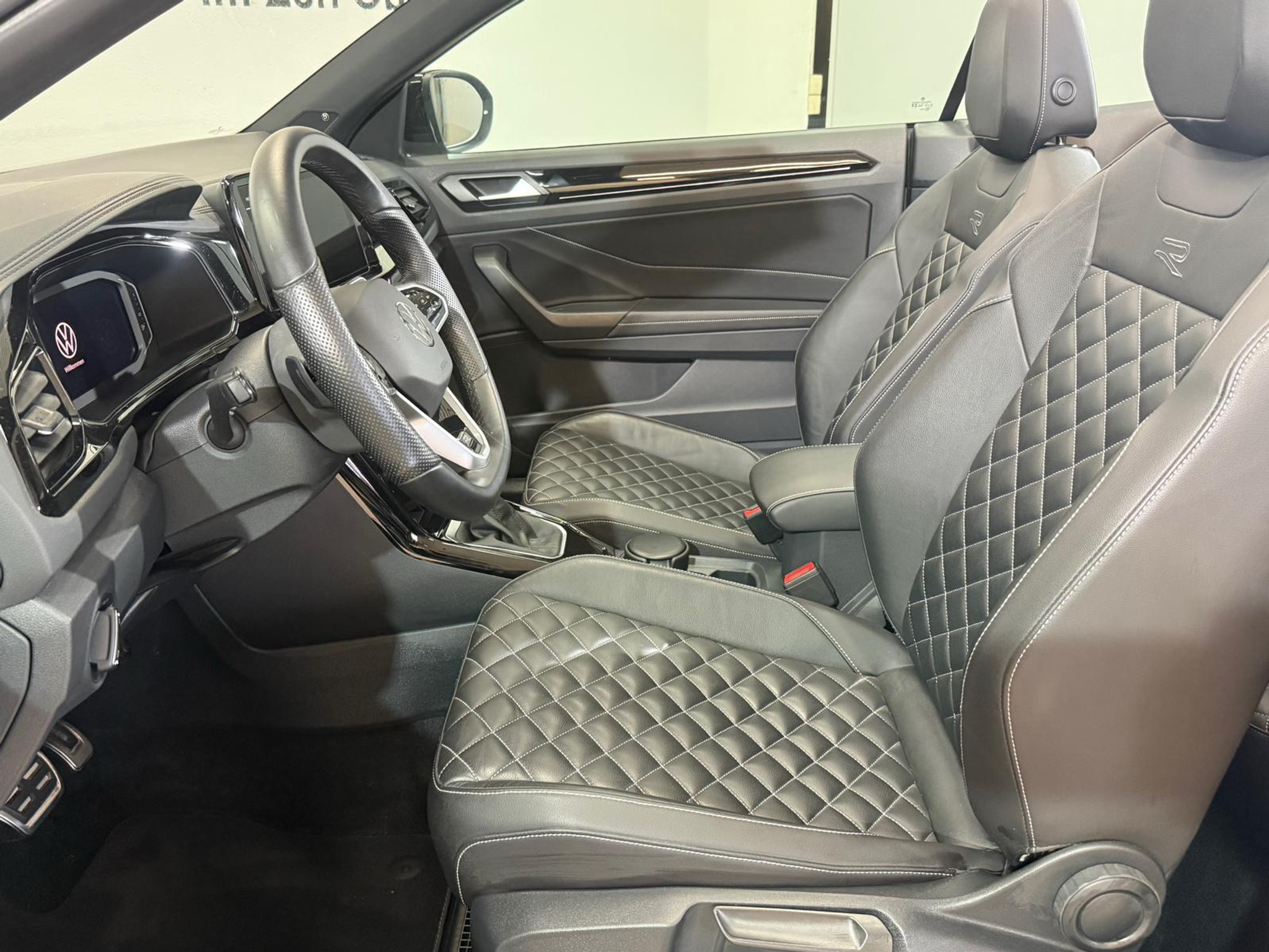 listing desktop thumbnail image 12