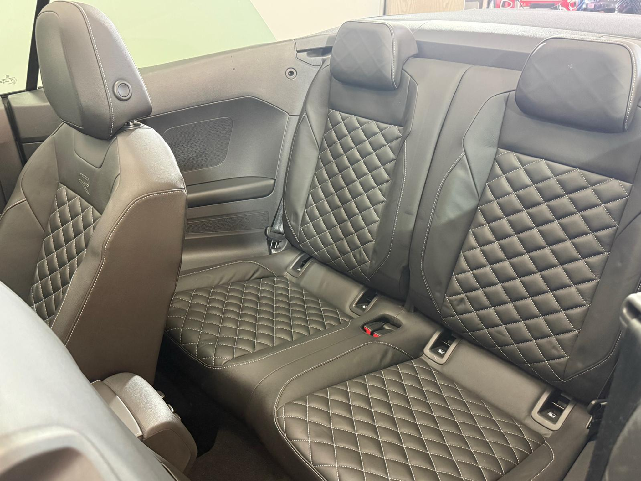 listing desktop thumbnail image 13