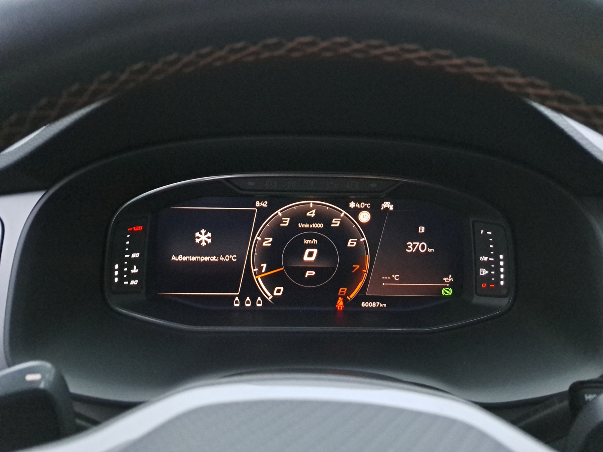 listing desktop thumbnail image 11