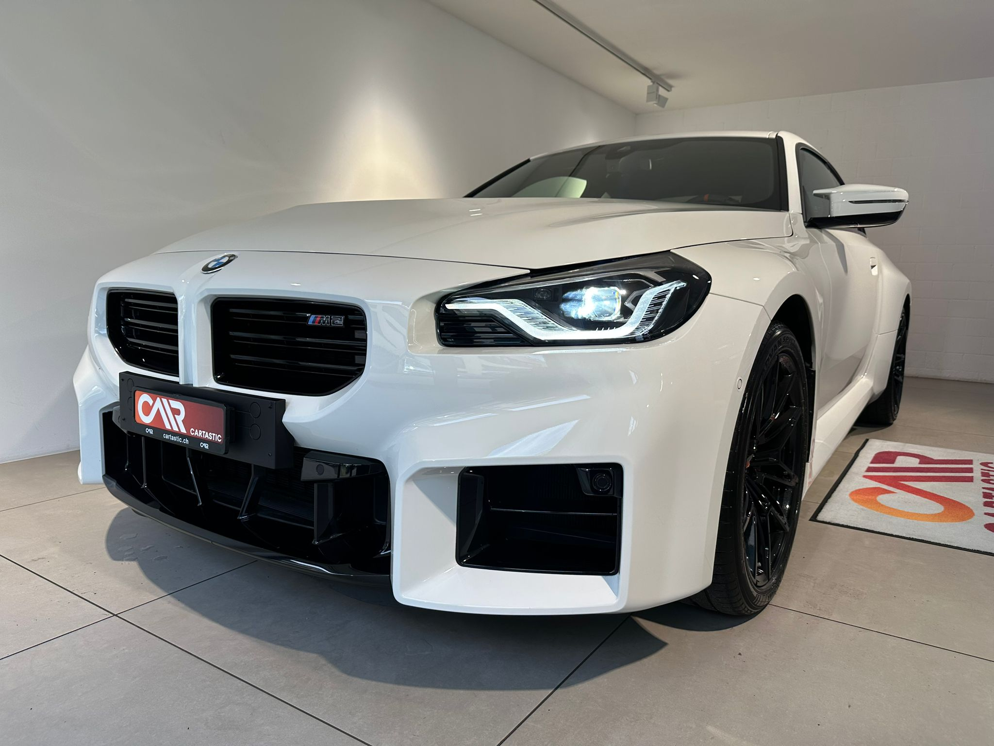 listing desktop thumbnail image 14