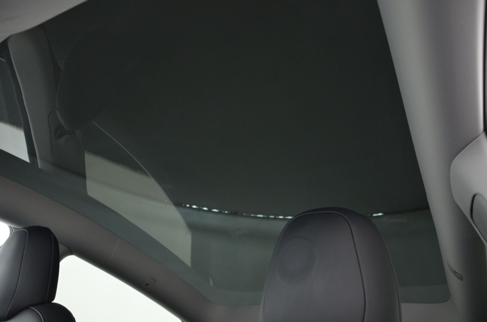 listing desktop thumbnail image 11