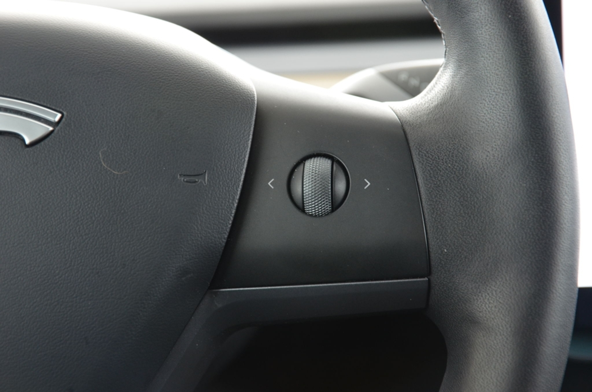 listing desktop thumbnail image 19