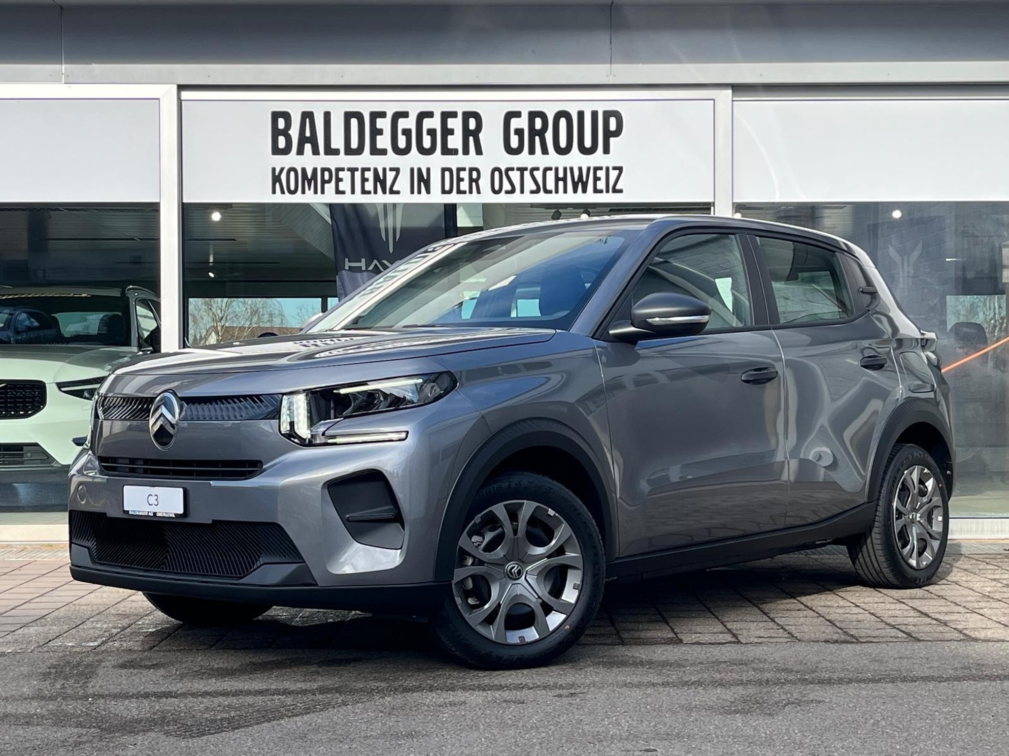 listing desktop thumbnail image 0