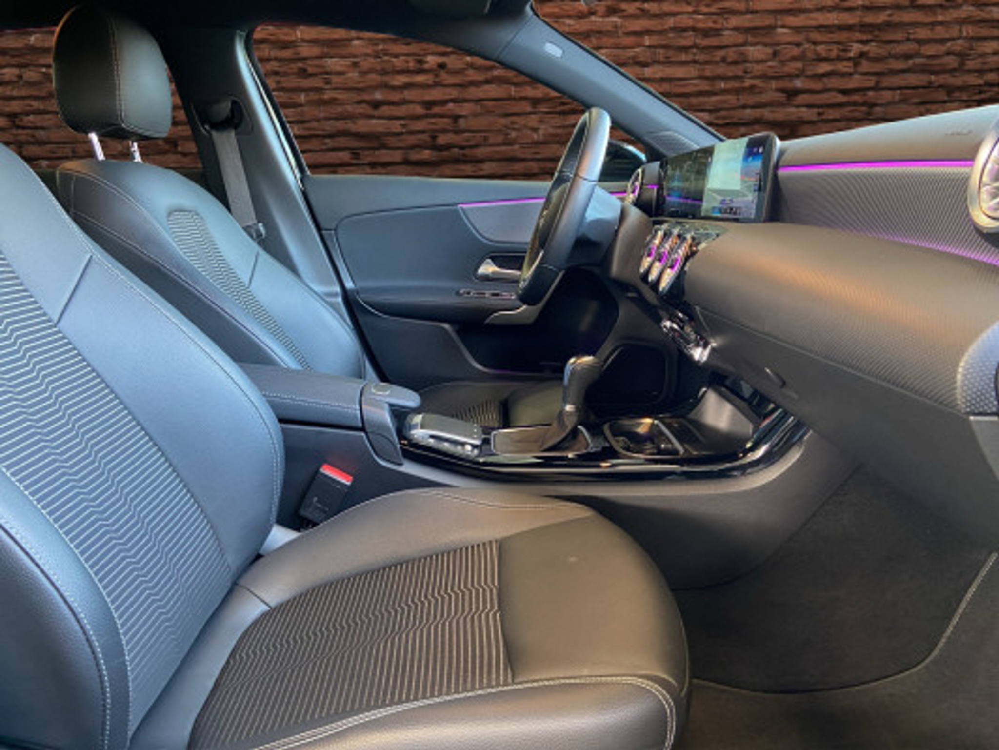 listing desktop thumbnail image 10