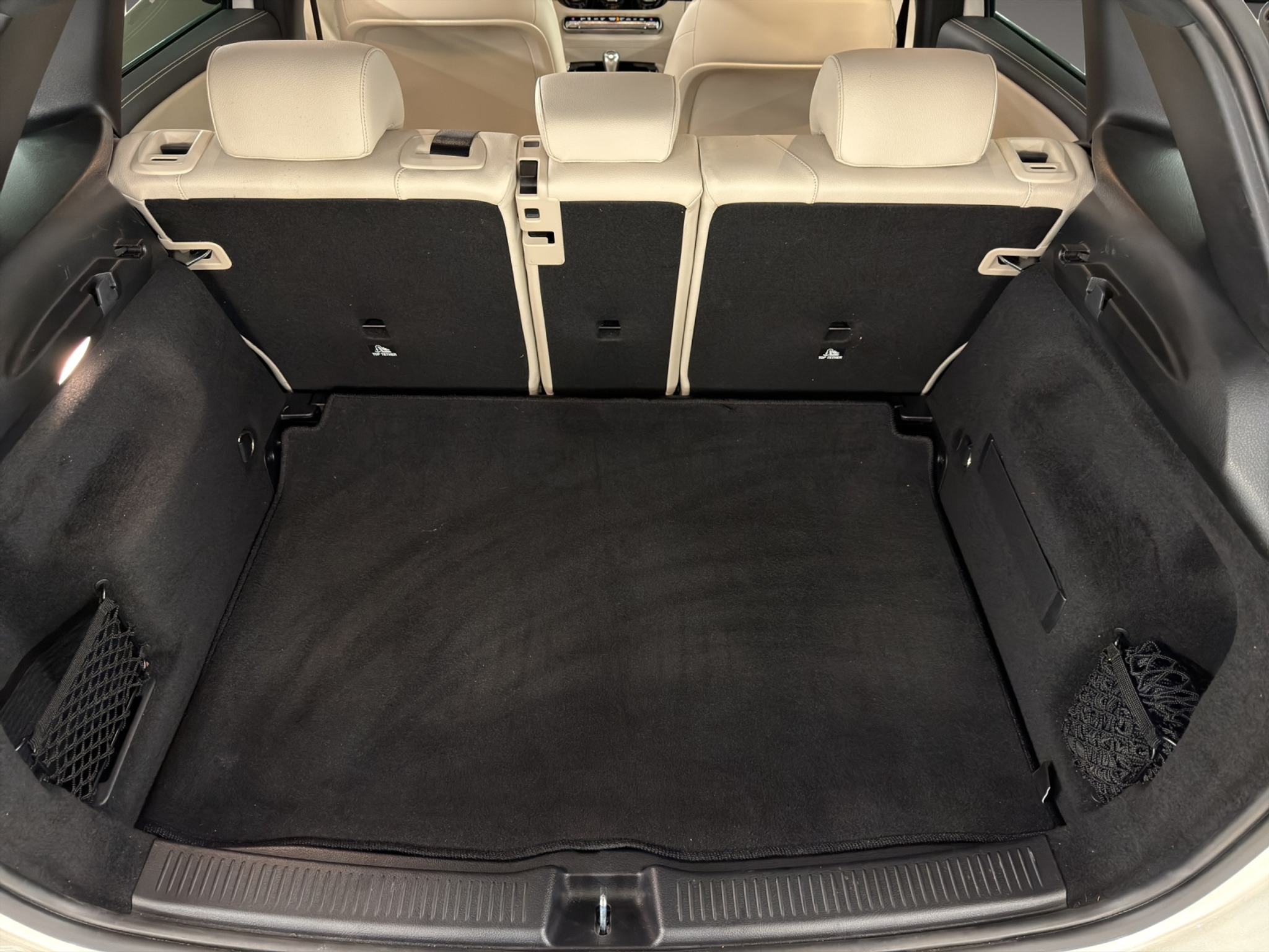 listing desktop thumbnail image 15