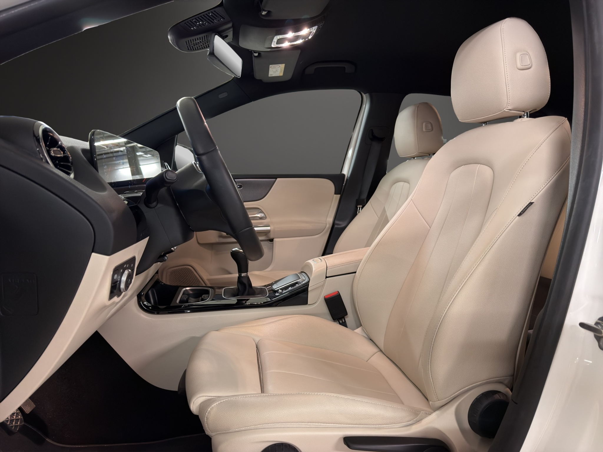 listing desktop thumbnail image 12