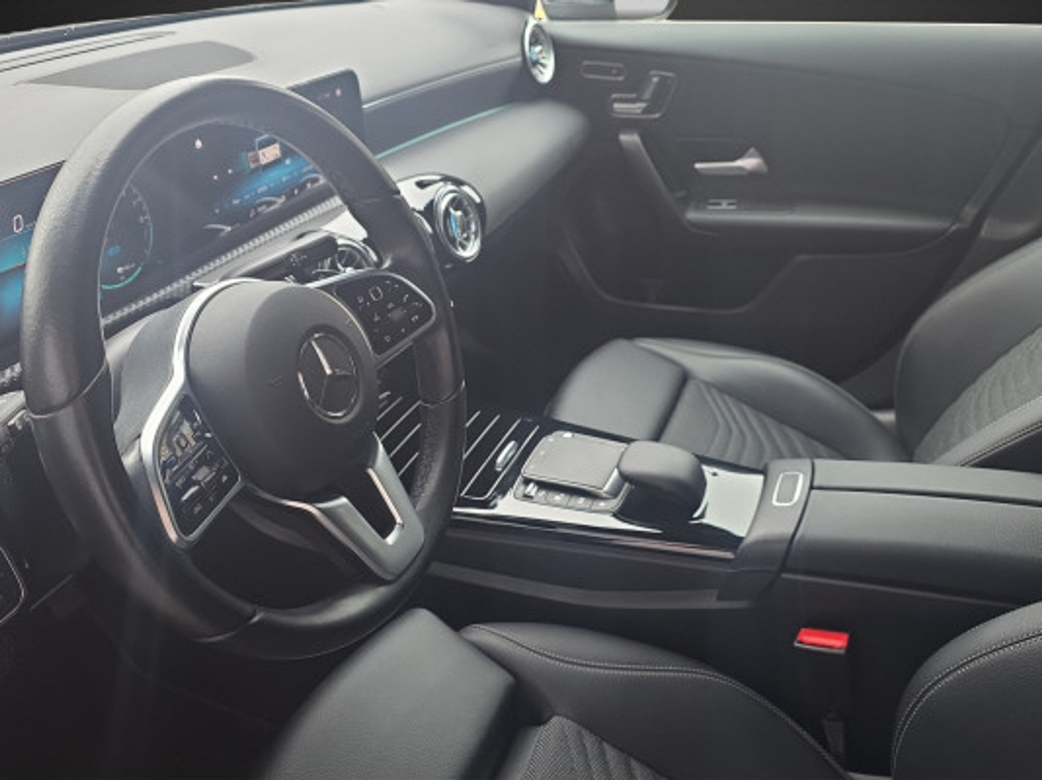 listing desktop thumbnail image 6