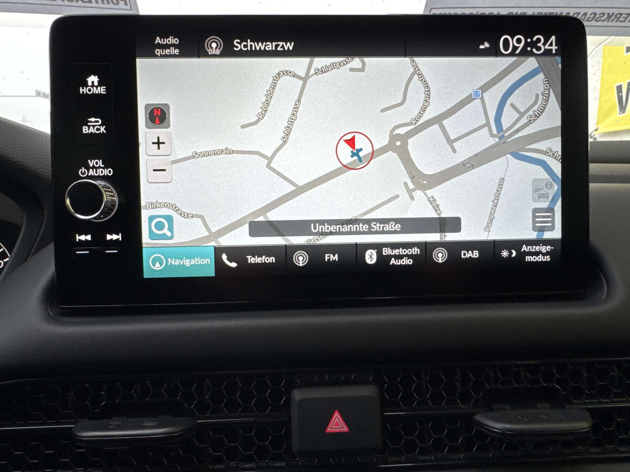 listing desktop thumbnail image 1