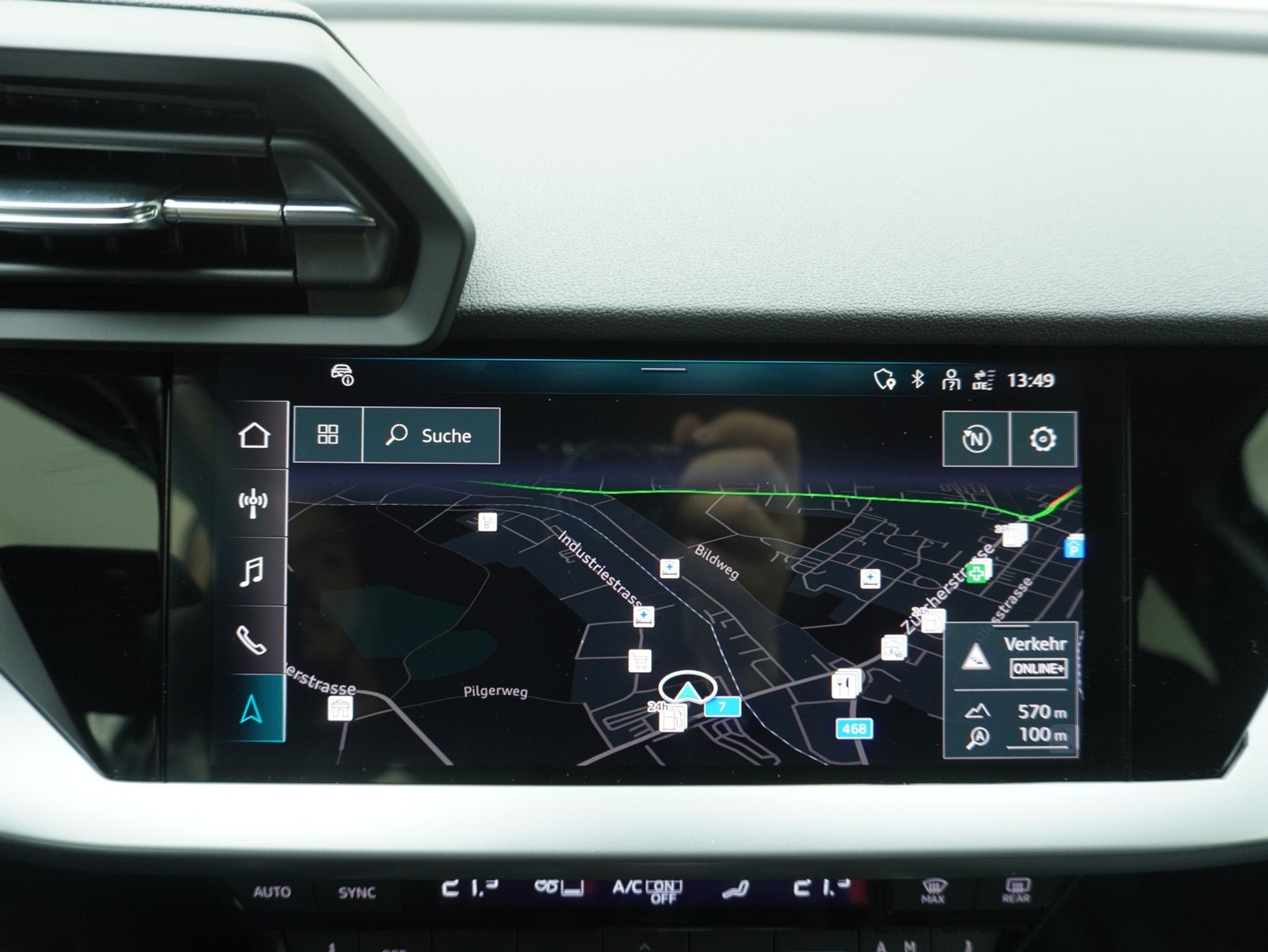 listing desktop thumbnail image 22