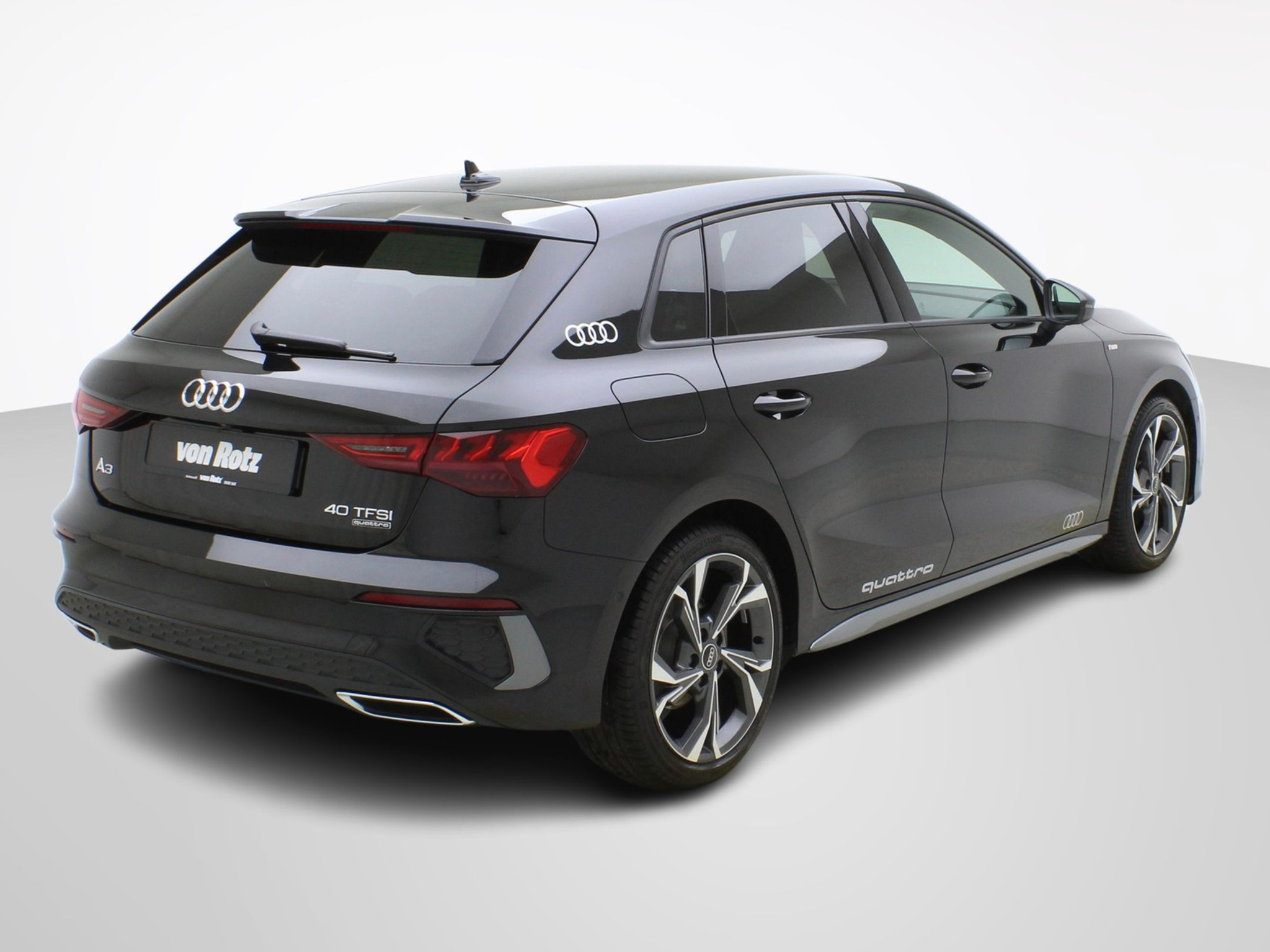 listing desktop thumbnail image 4