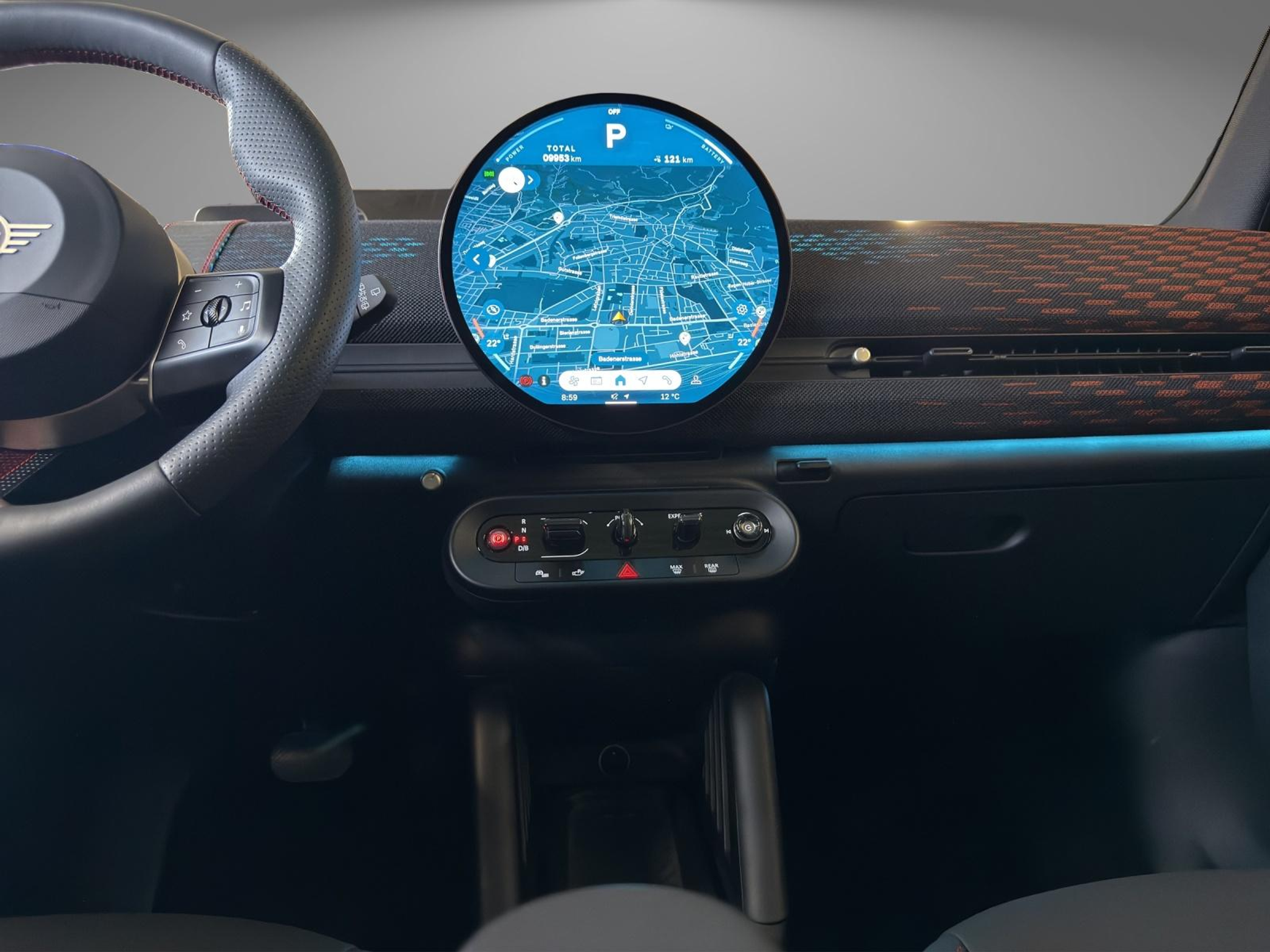 listing desktop thumbnail image 12