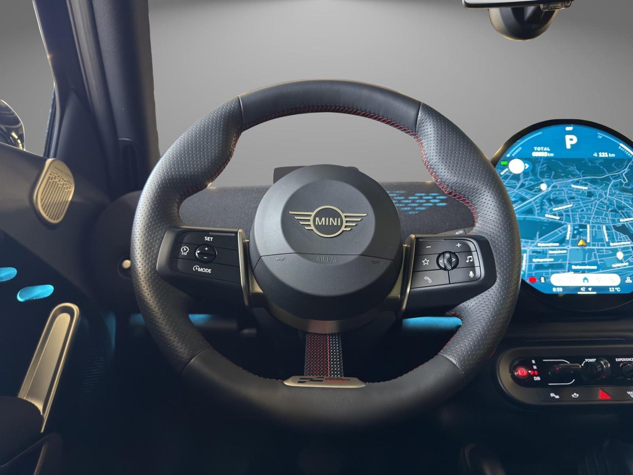 listing desktop thumbnail image 9