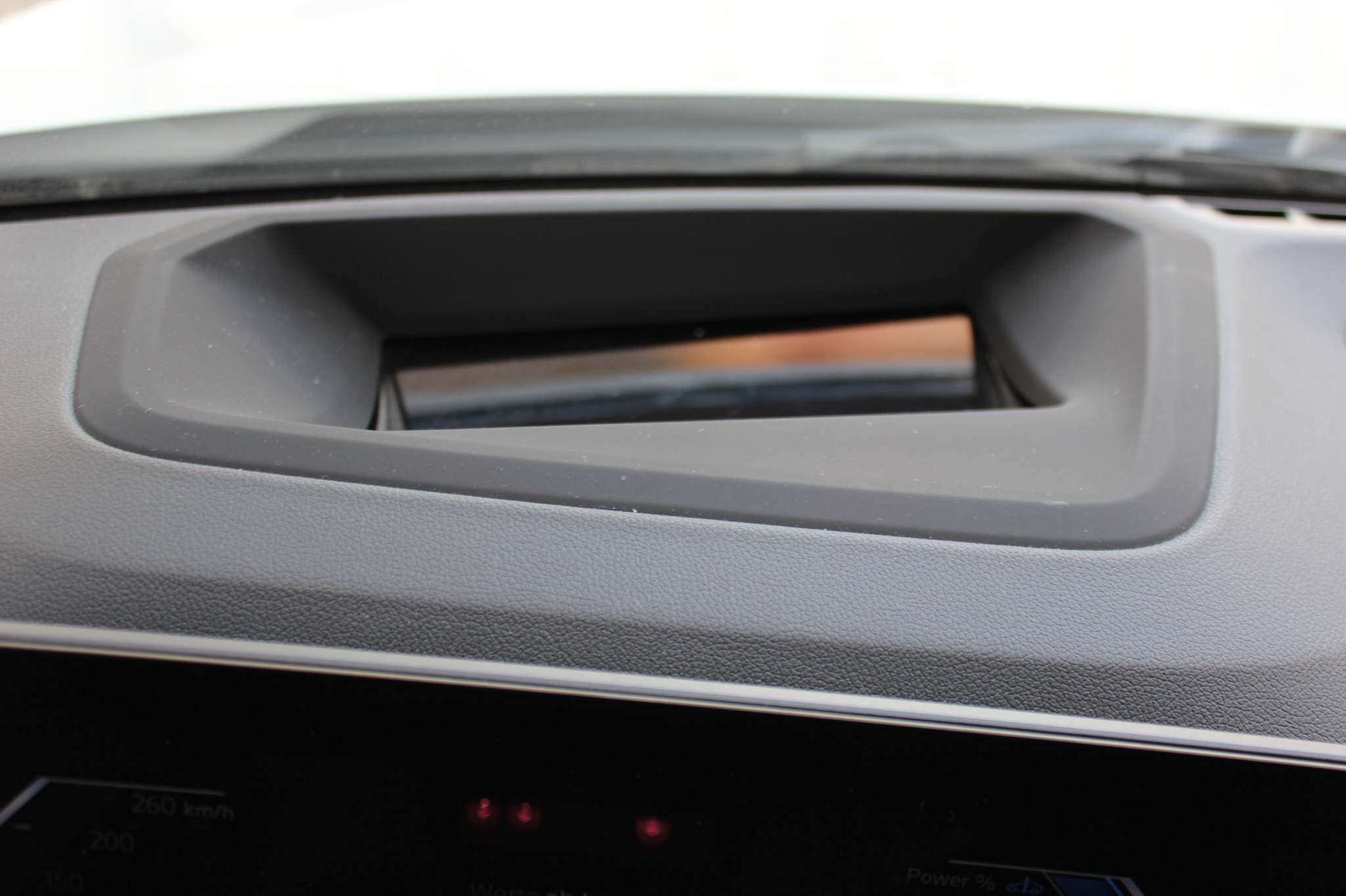 listing desktop thumbnail image 16