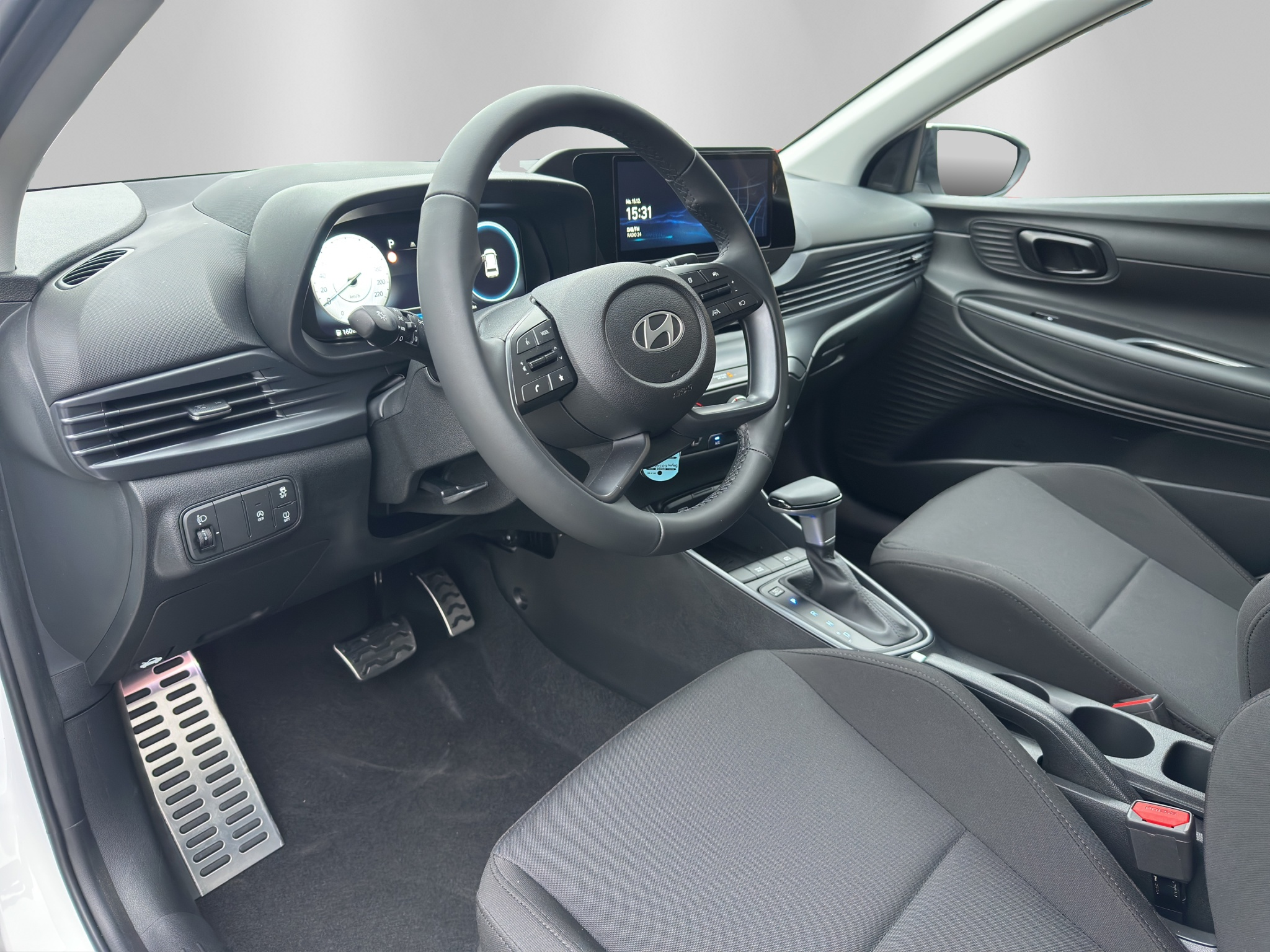 listing desktop thumbnail image 13