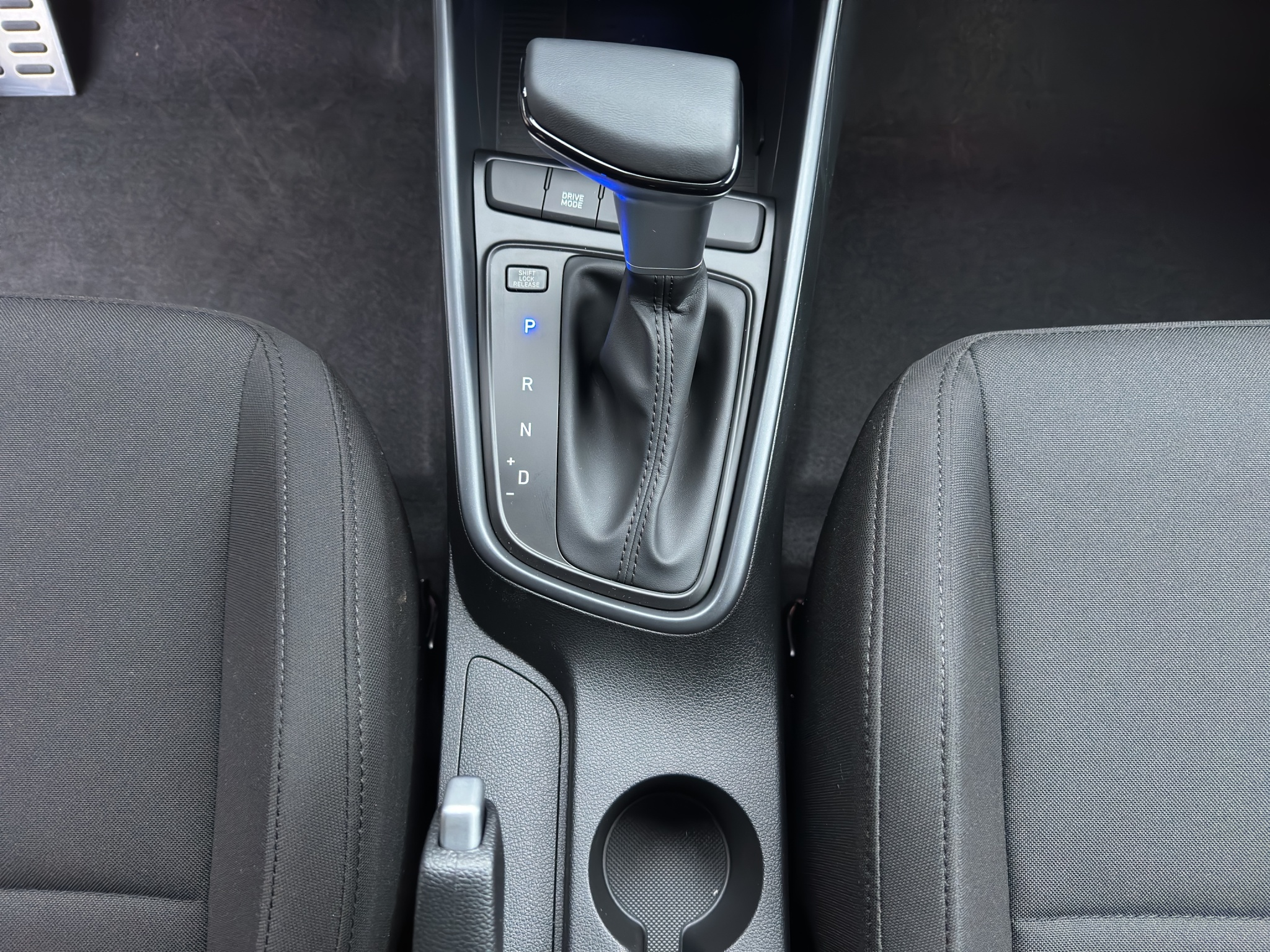 listing desktop thumbnail image 18