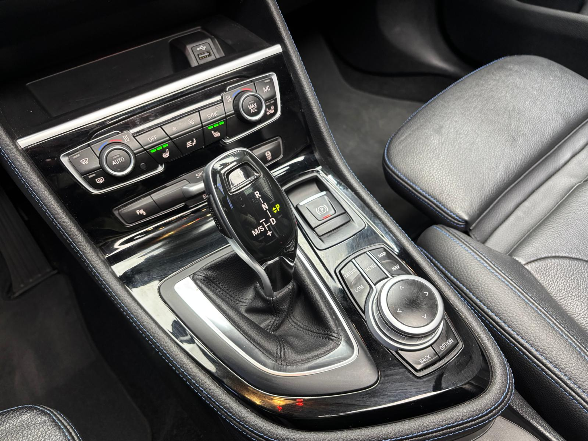 listing desktop thumbnail image 25