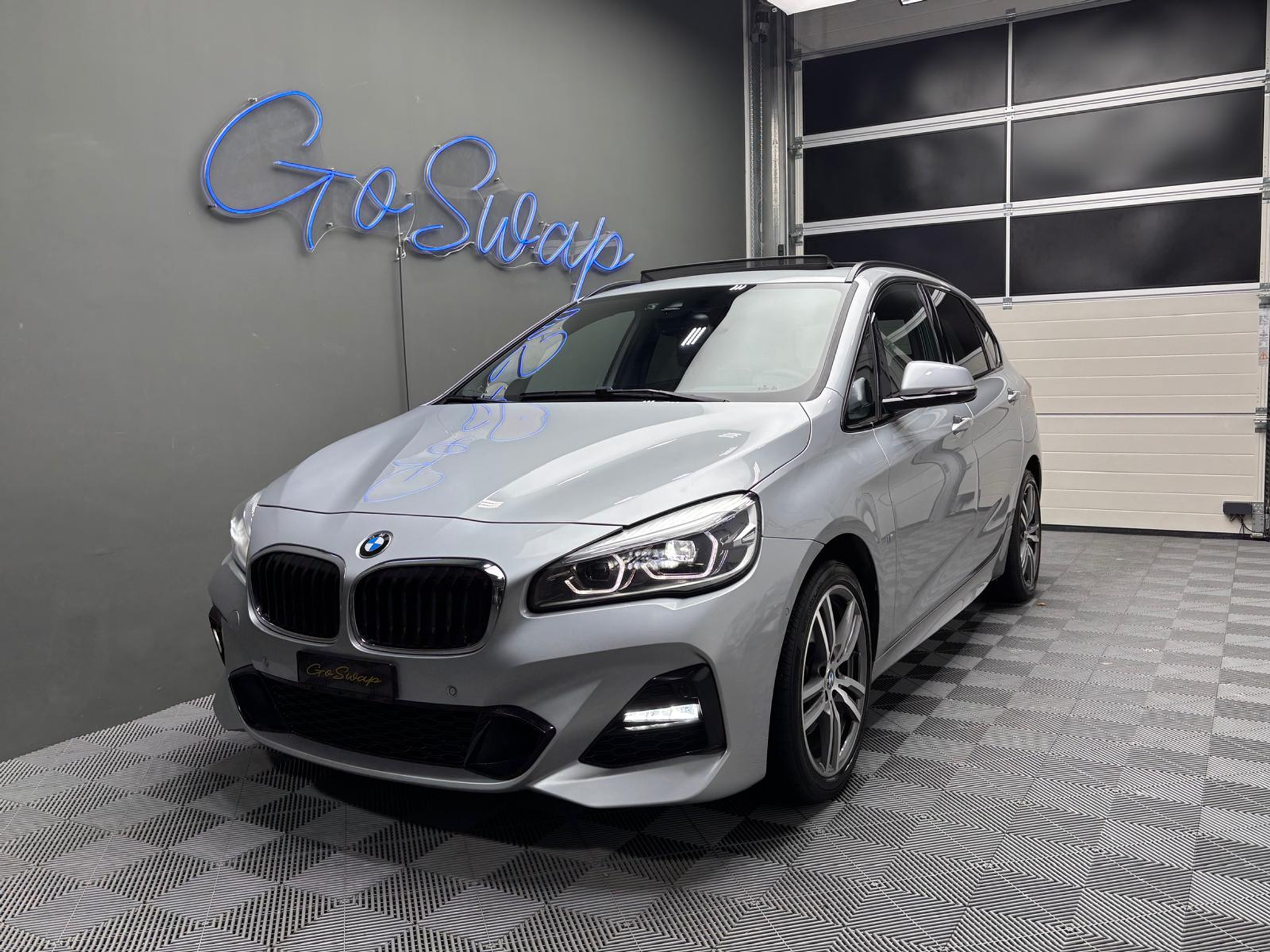 listing desktop thumbnail image 7