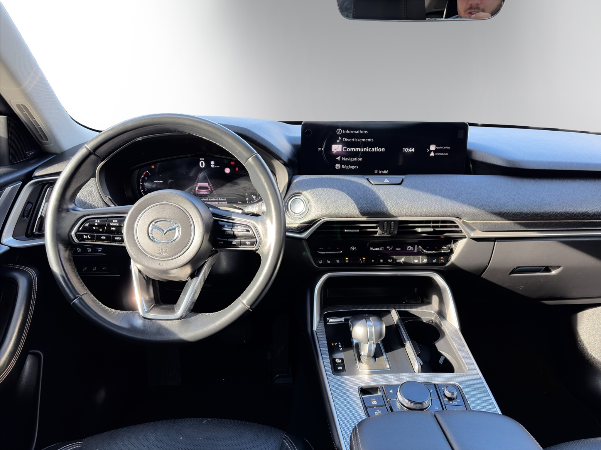 listing desktop thumbnail image 11