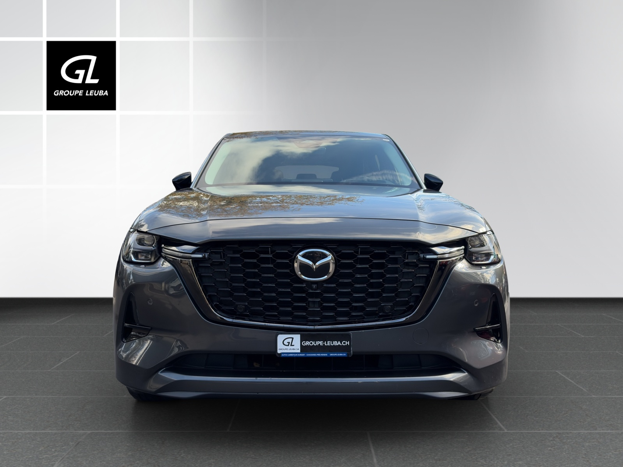 listing desktop thumbnail image 1