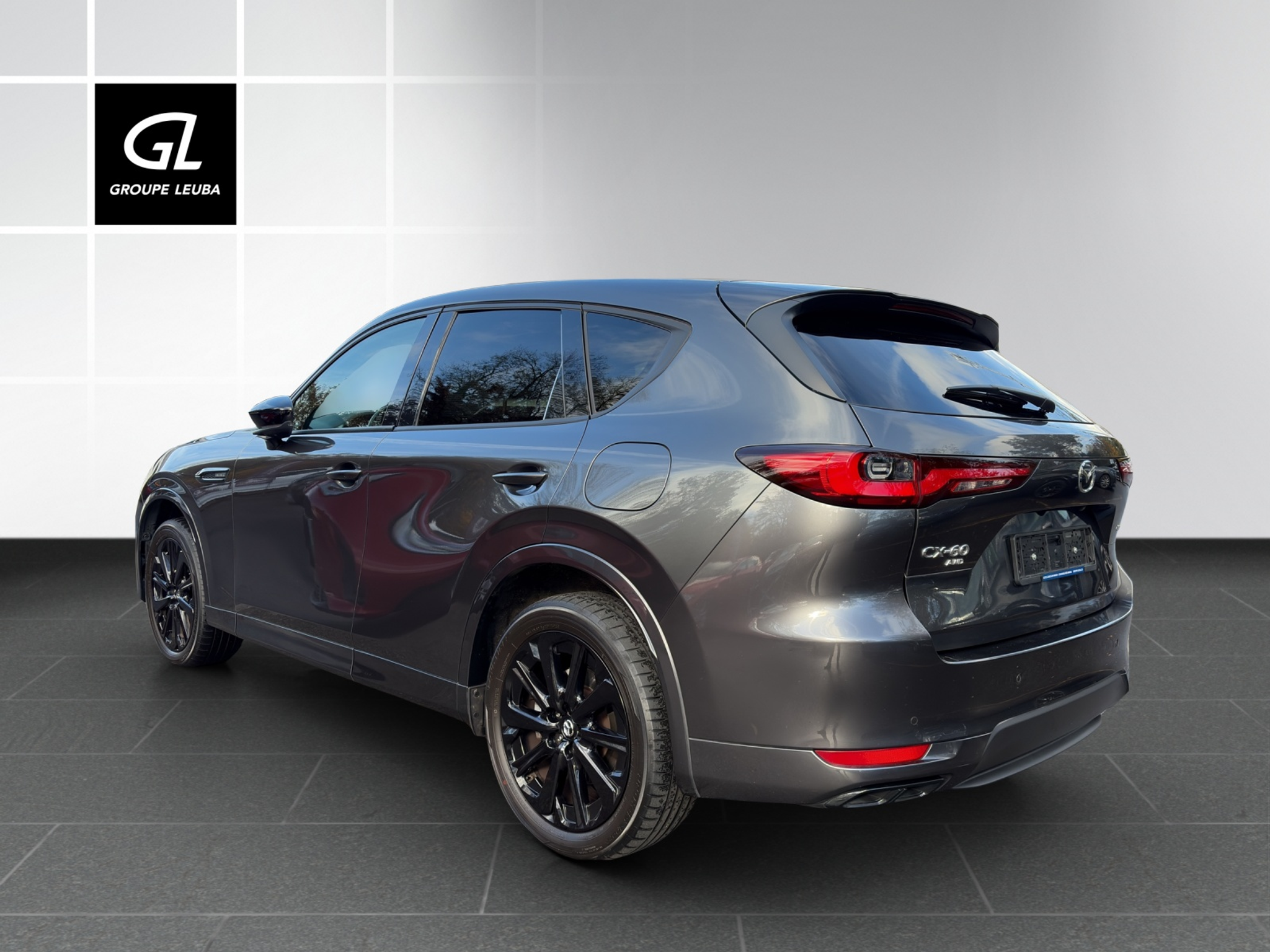 listing desktop thumbnail image 4