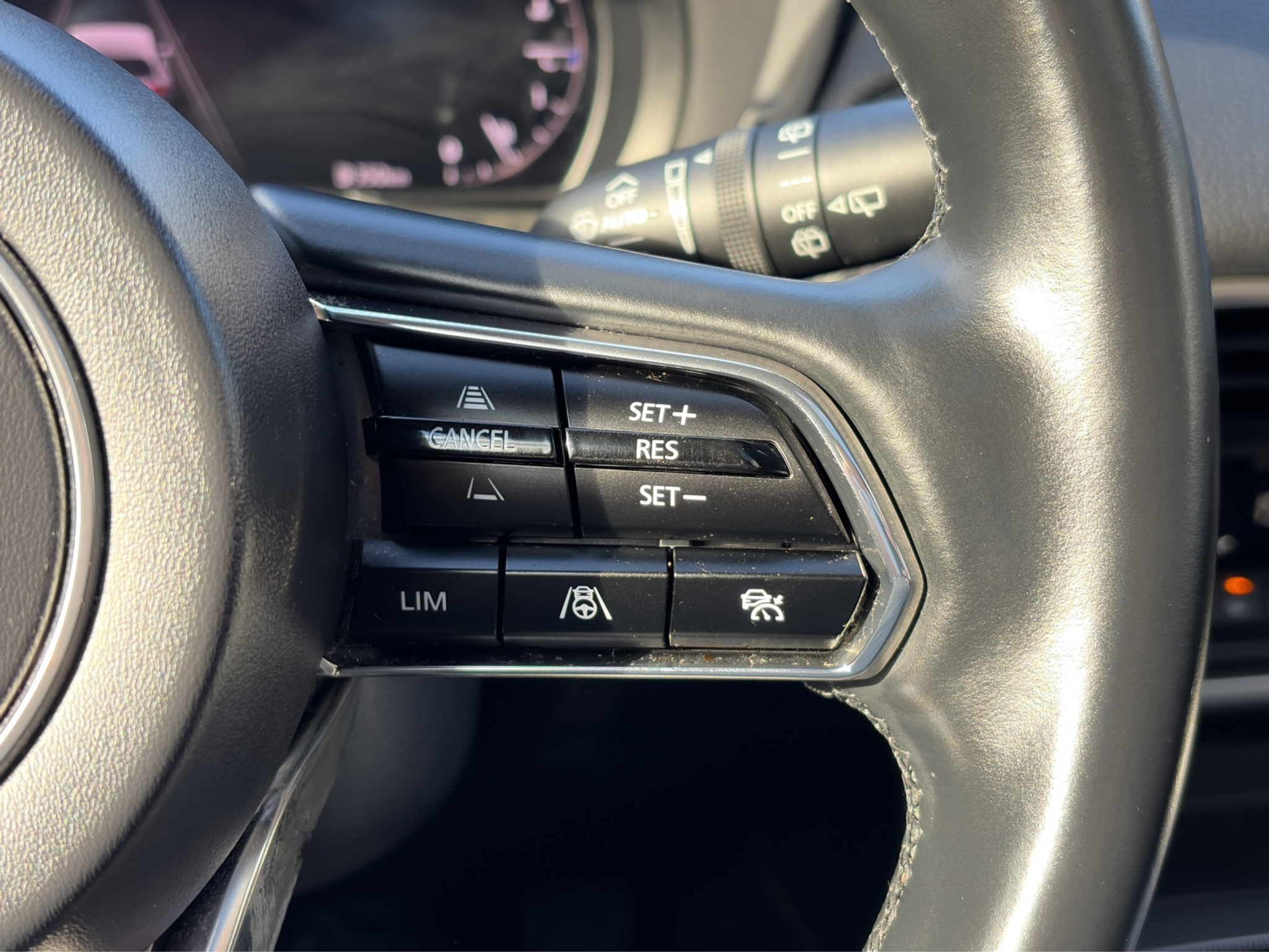 listing desktop thumbnail image 13