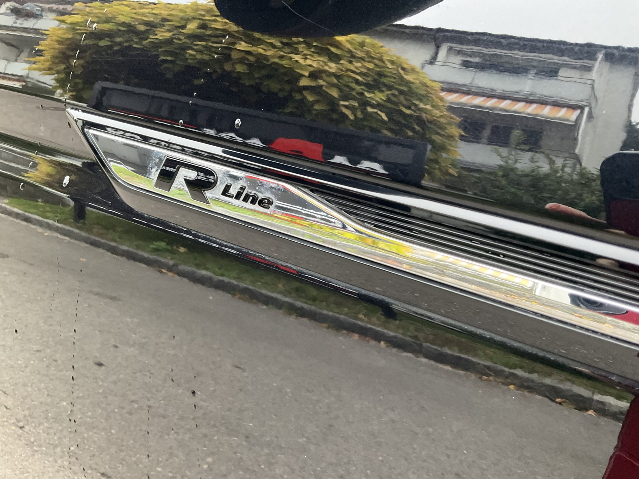 listing desktop thumbnail image 29