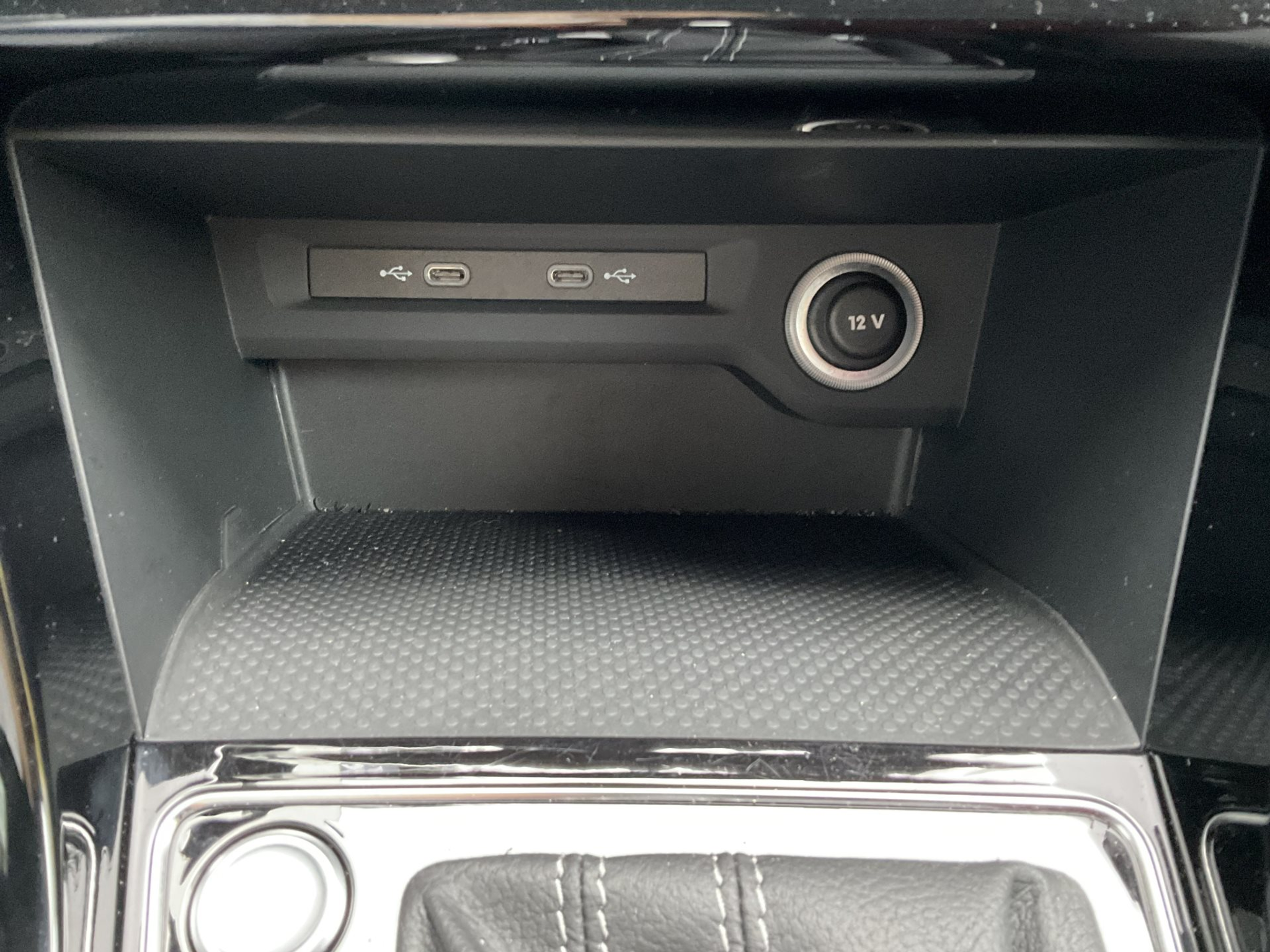 listing desktop thumbnail image 23