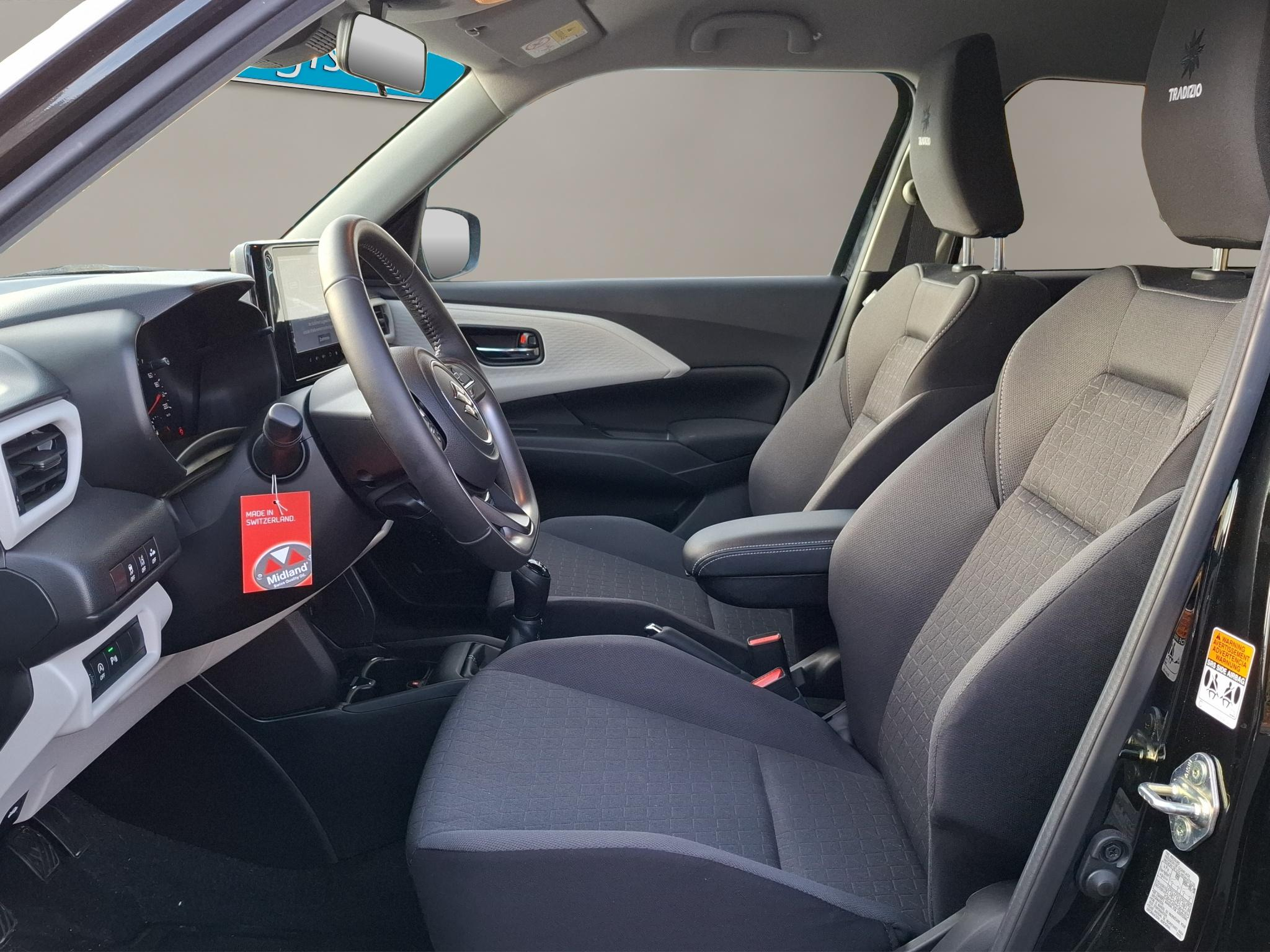 listing desktop thumbnail image 5