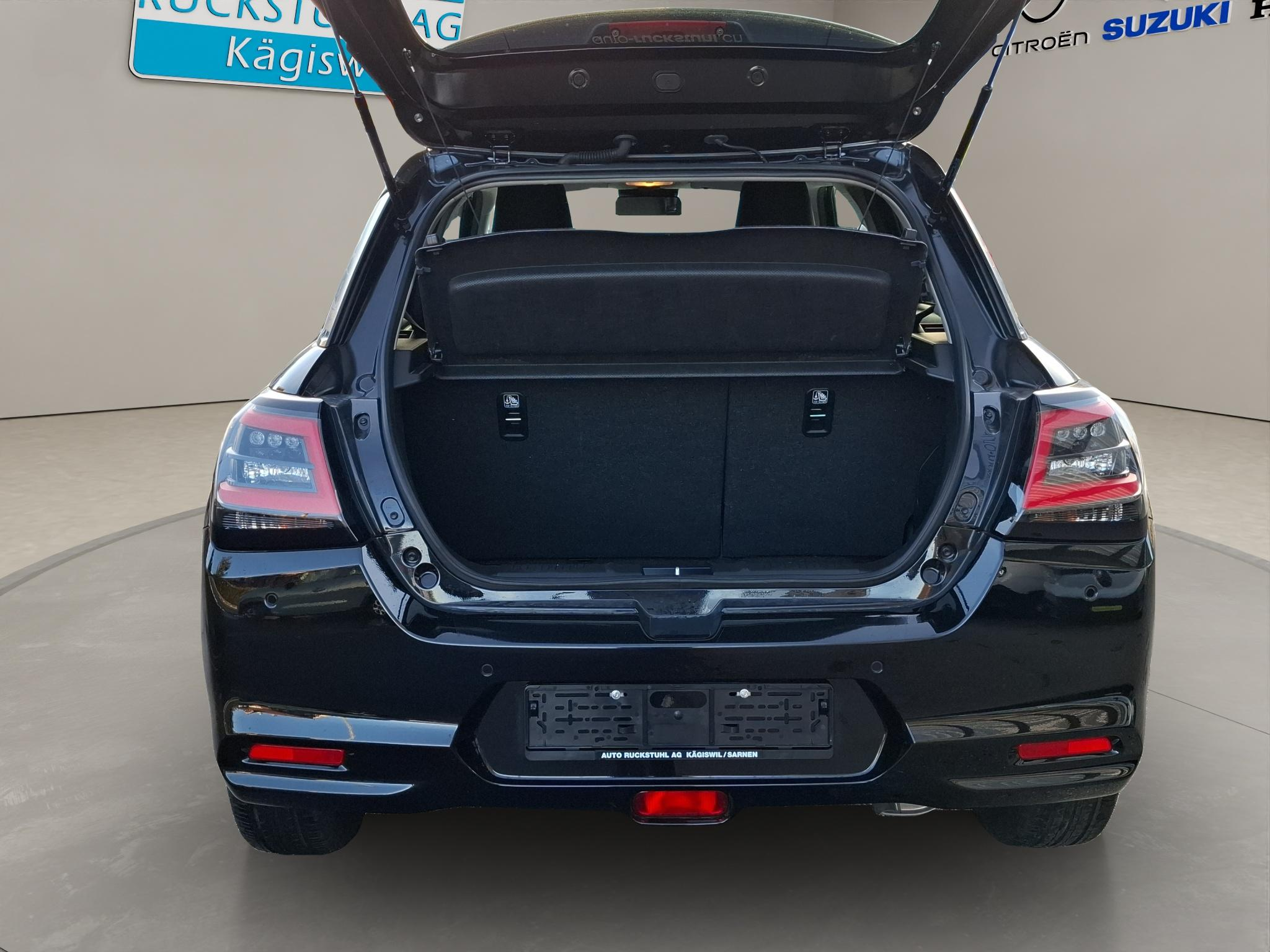 listing desktop thumbnail image 11