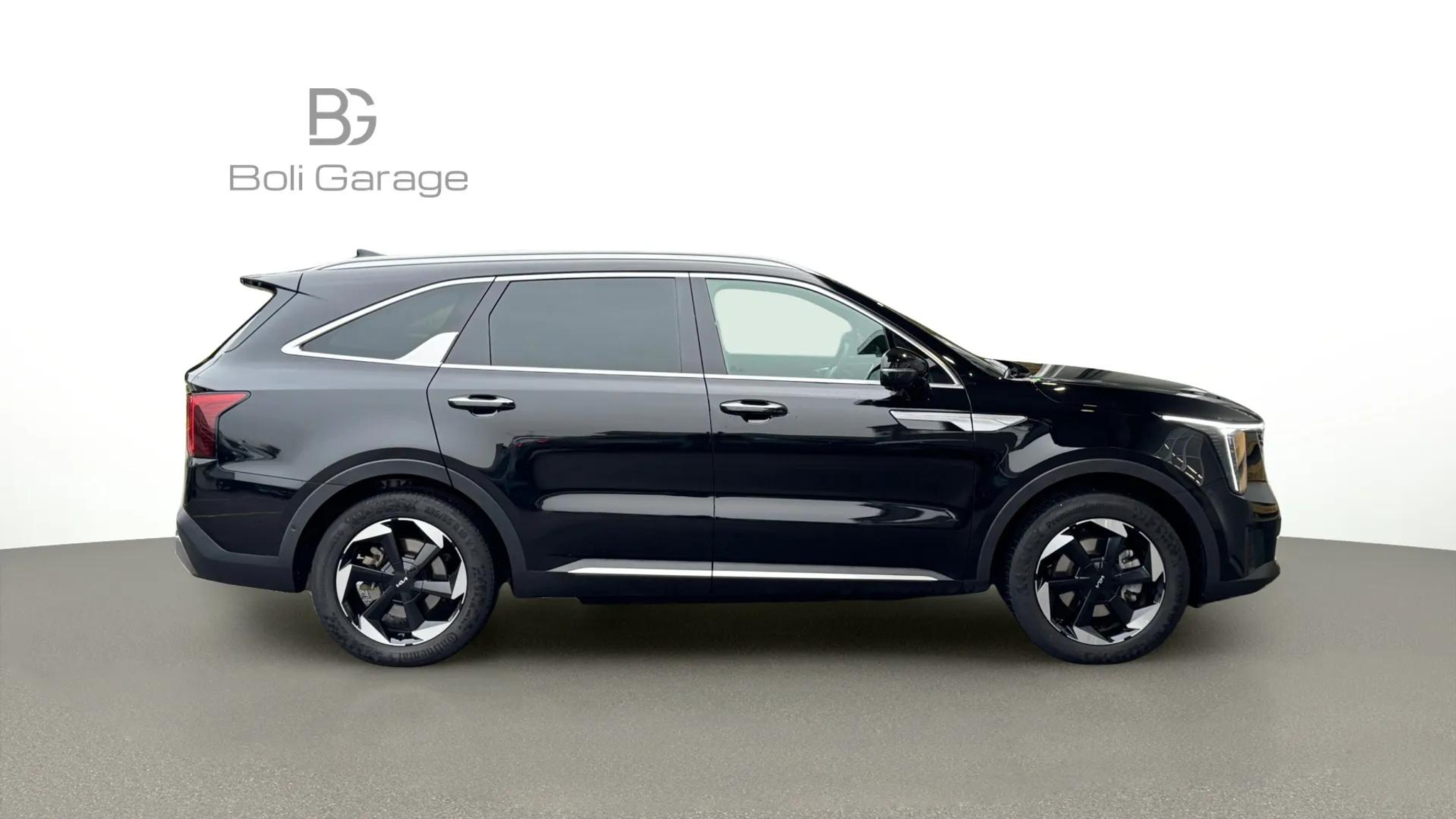 listing desktop thumbnail image 8