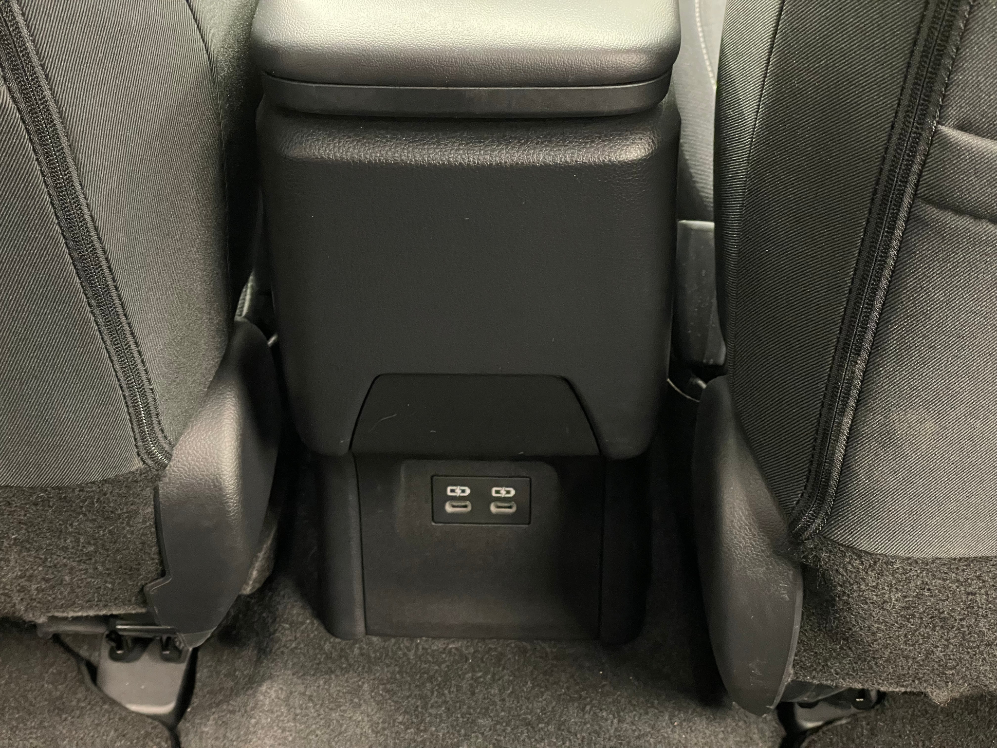 listing desktop thumbnail image 15