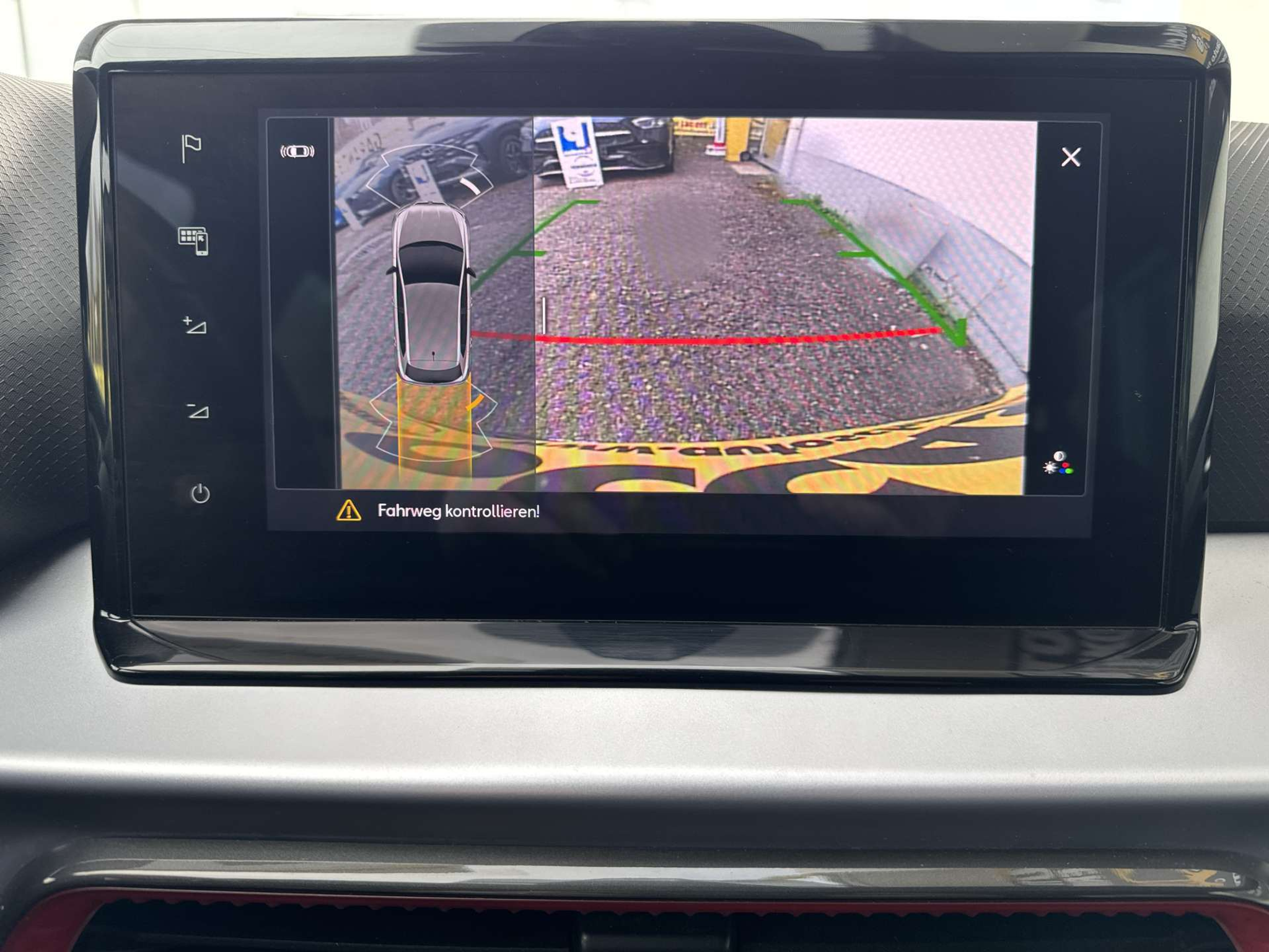 listing desktop thumbnail image 10