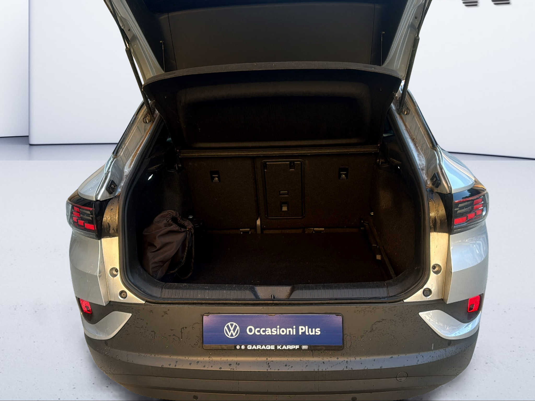 listing desktop thumbnail image 8