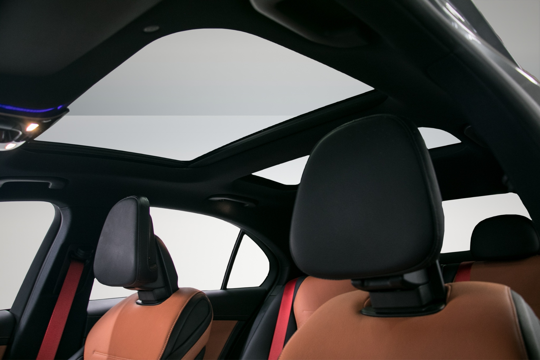 listing desktop thumbnail image 14