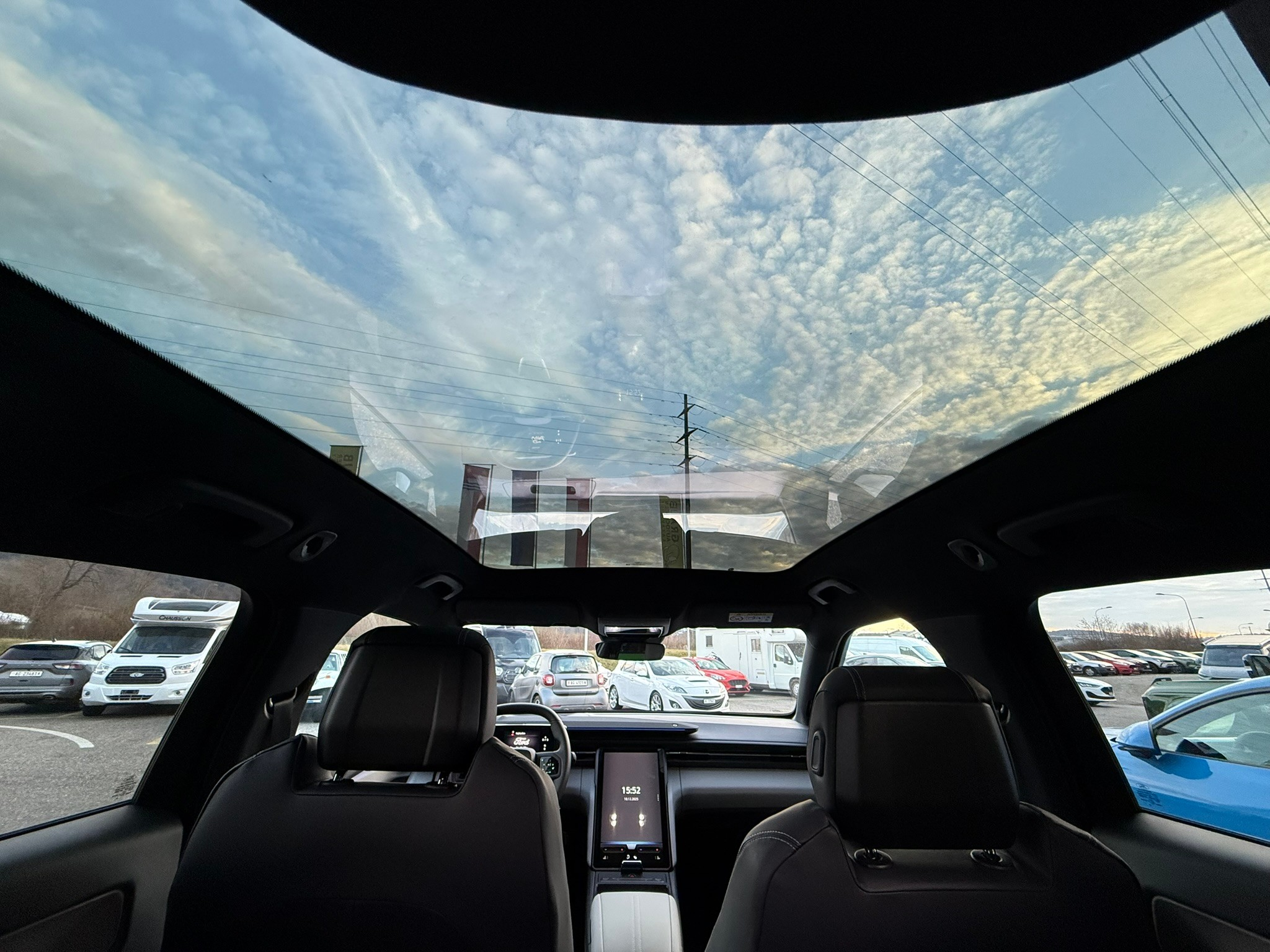 listing desktop thumbnail image 9