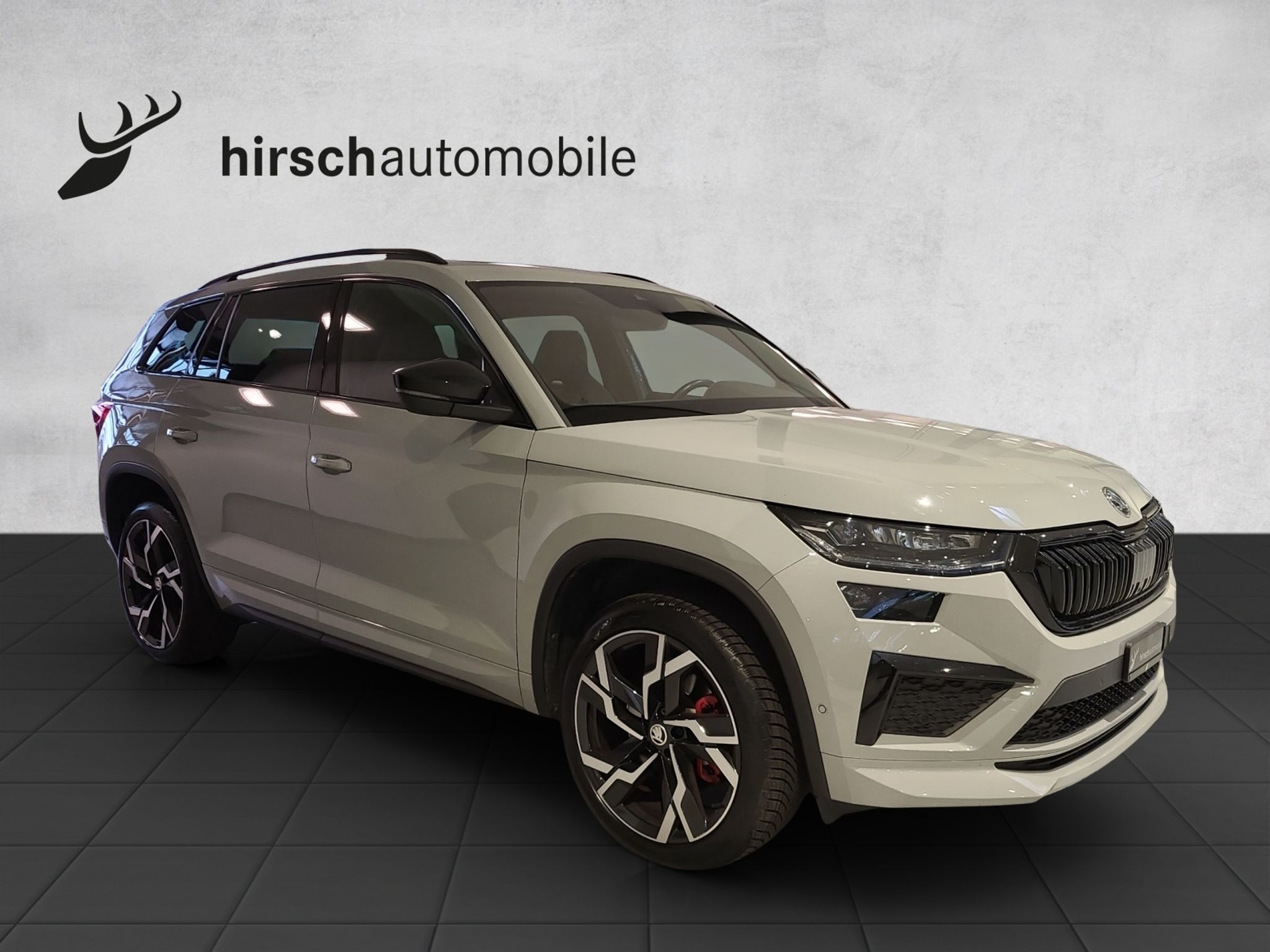 listing desktop thumbnail image 4