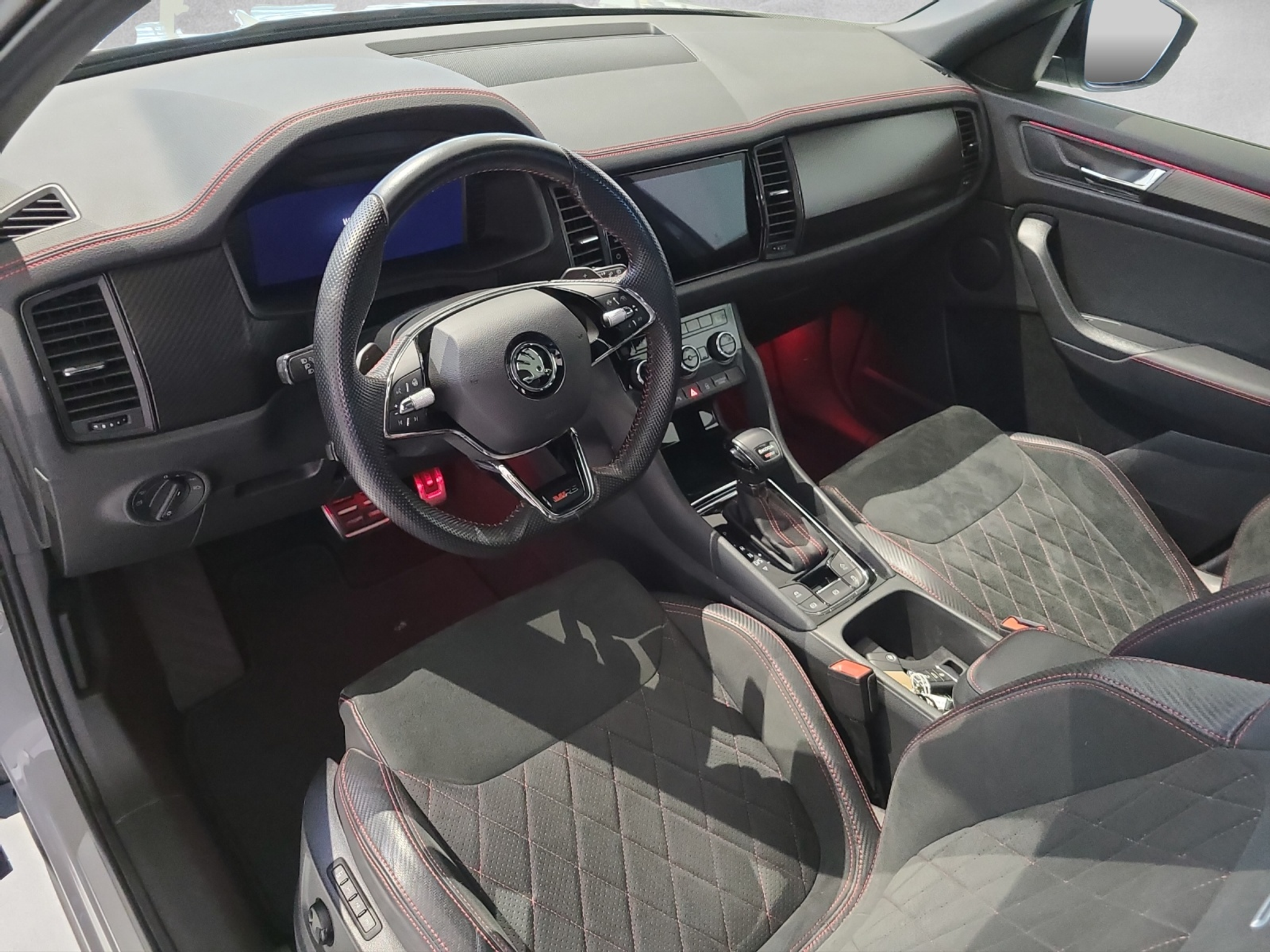 listing desktop thumbnail image 6