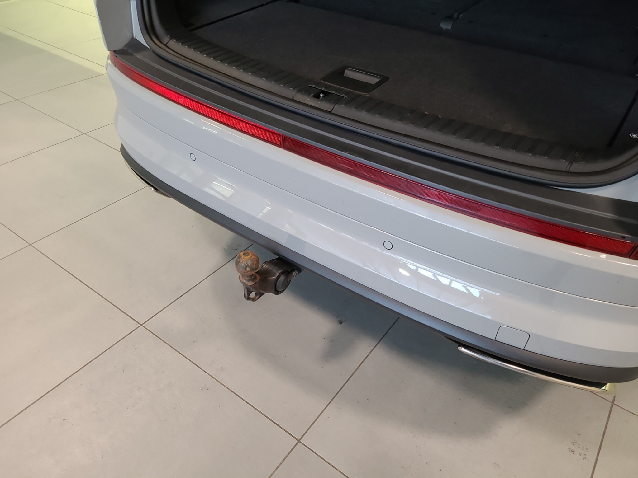 listing desktop thumbnail image 15