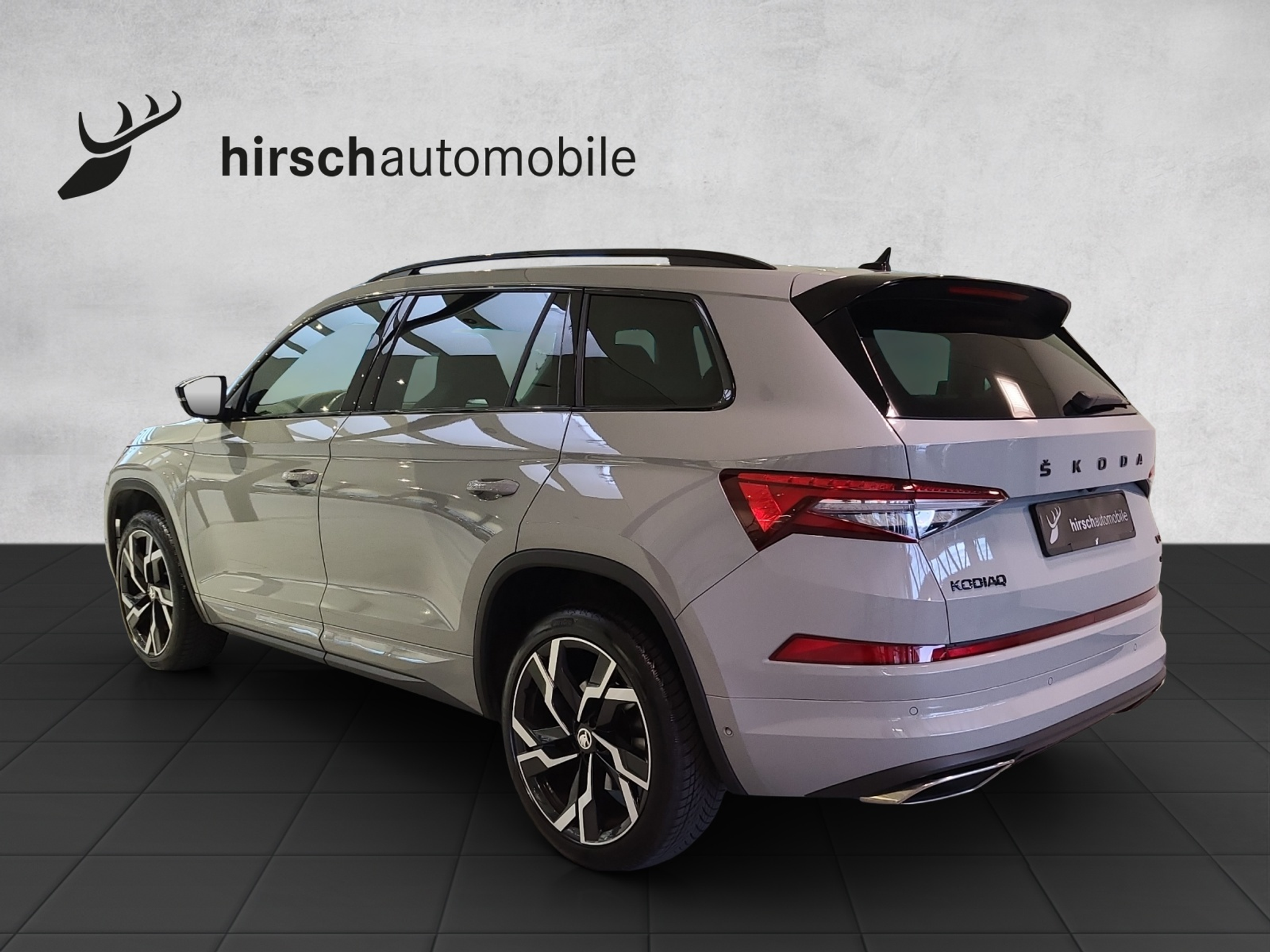 listing desktop thumbnail image 1