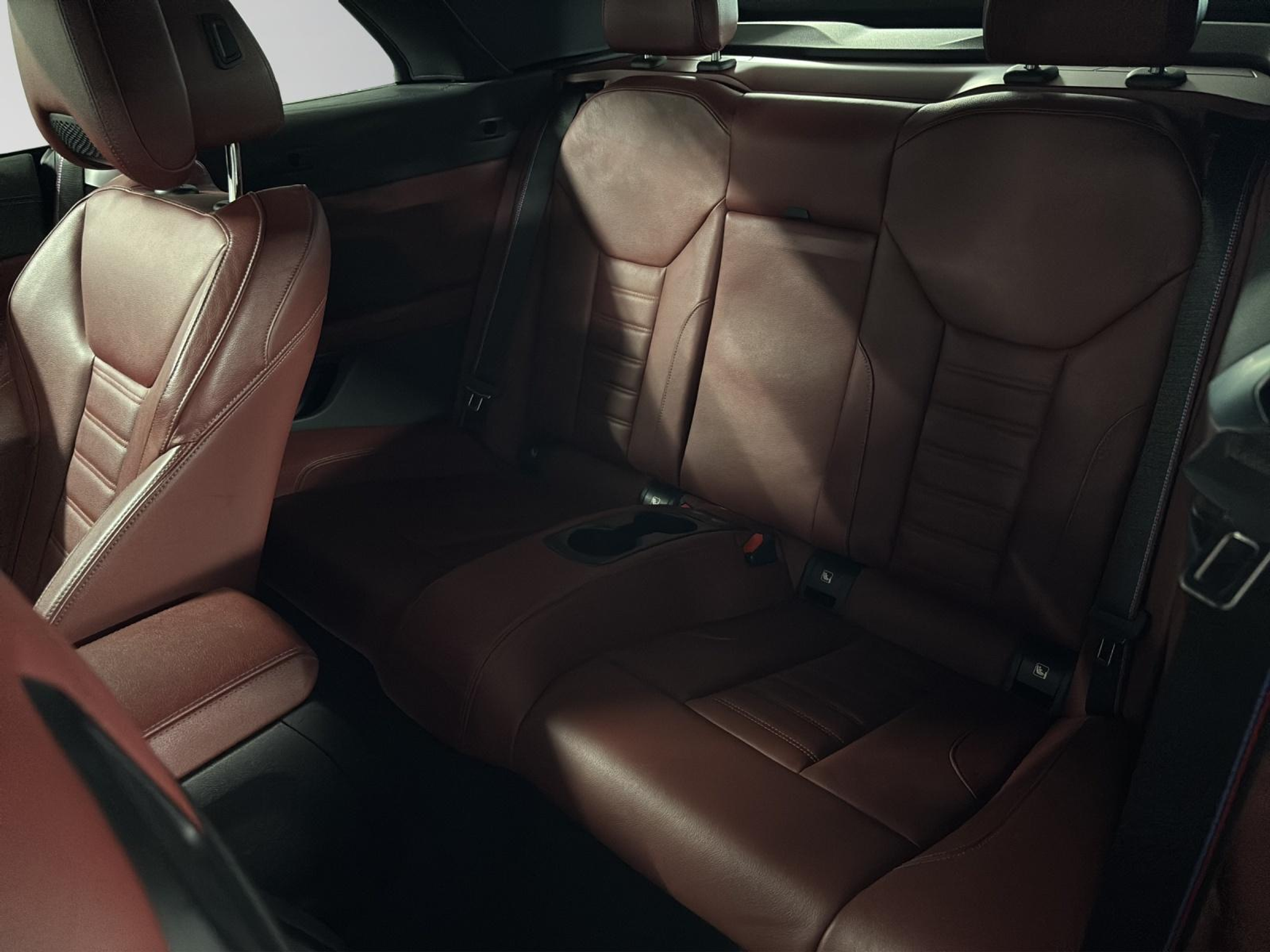 listing desktop thumbnail image 6