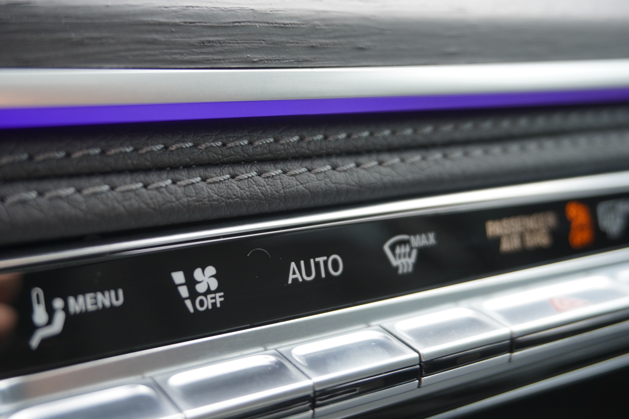 listing desktop thumbnail image 30