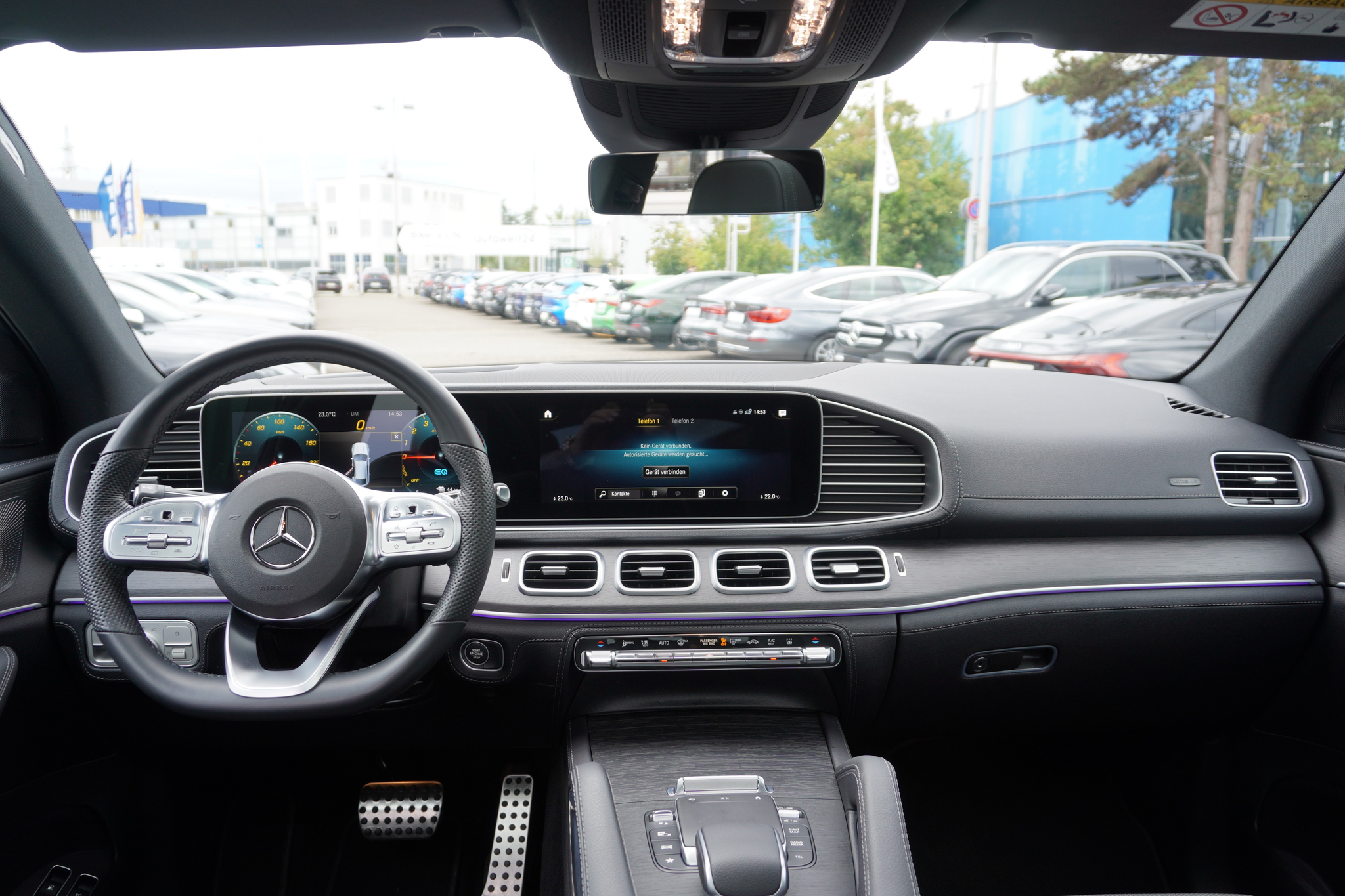 listing desktop thumbnail image 19